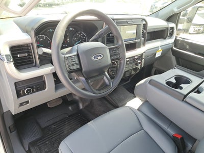 2026 Ford Super Duty F-350 DRW XL