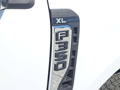 2026 Ford Super Duty F-350 DRW XL