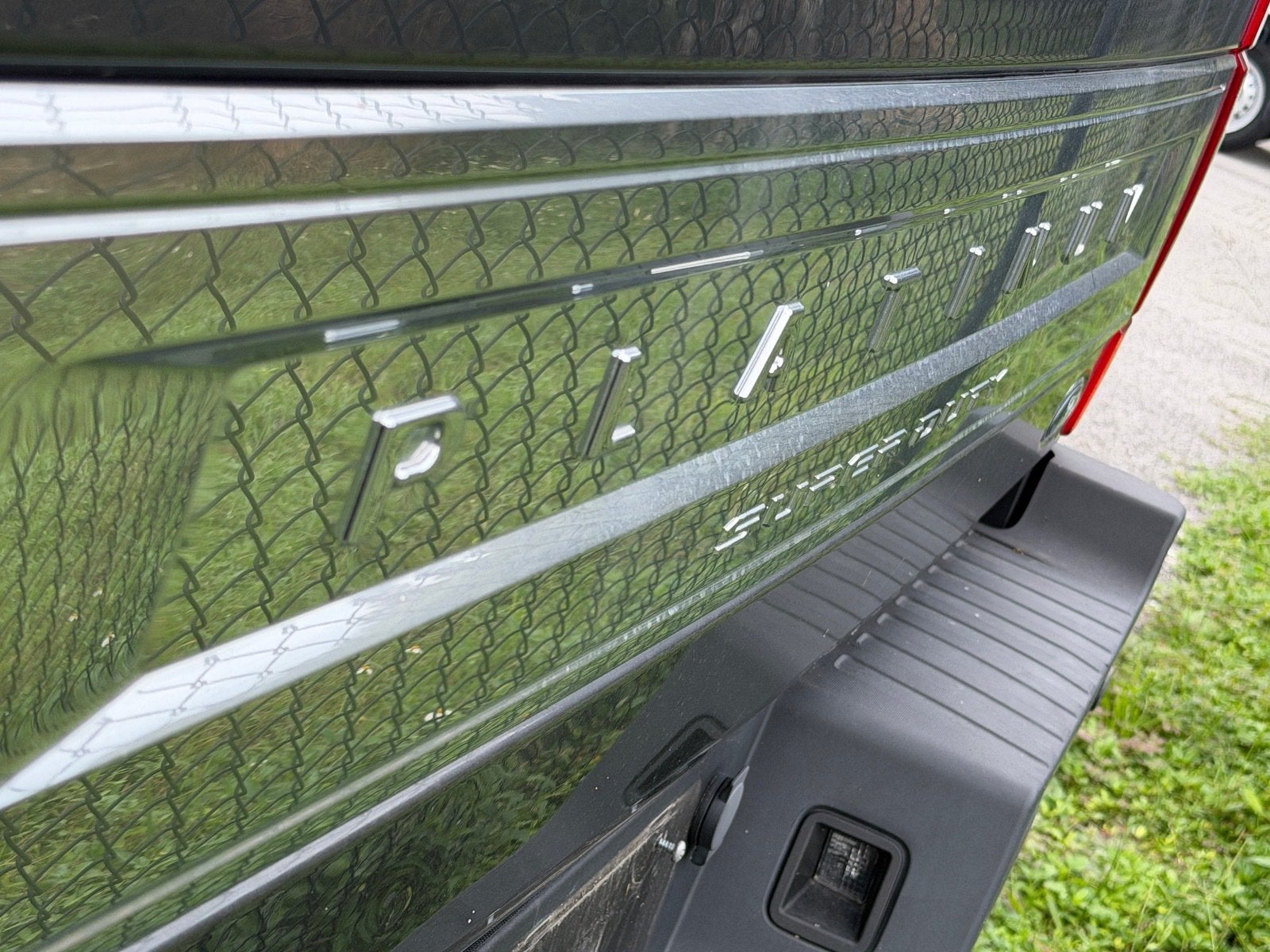 2022 Ford Super Duty F-450 DRW Platinum