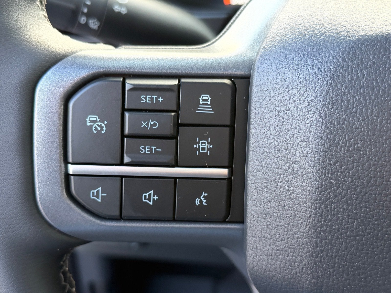 2027 Ford Super Duty F-250 SRW Base