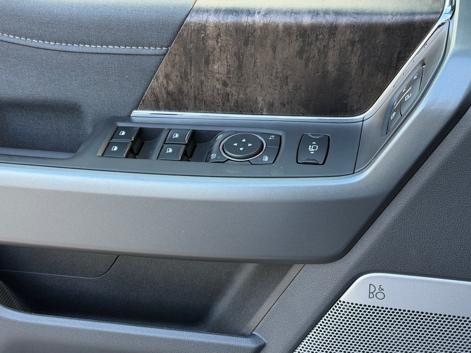 2027 Ford Super Duty F-250 SRW Base