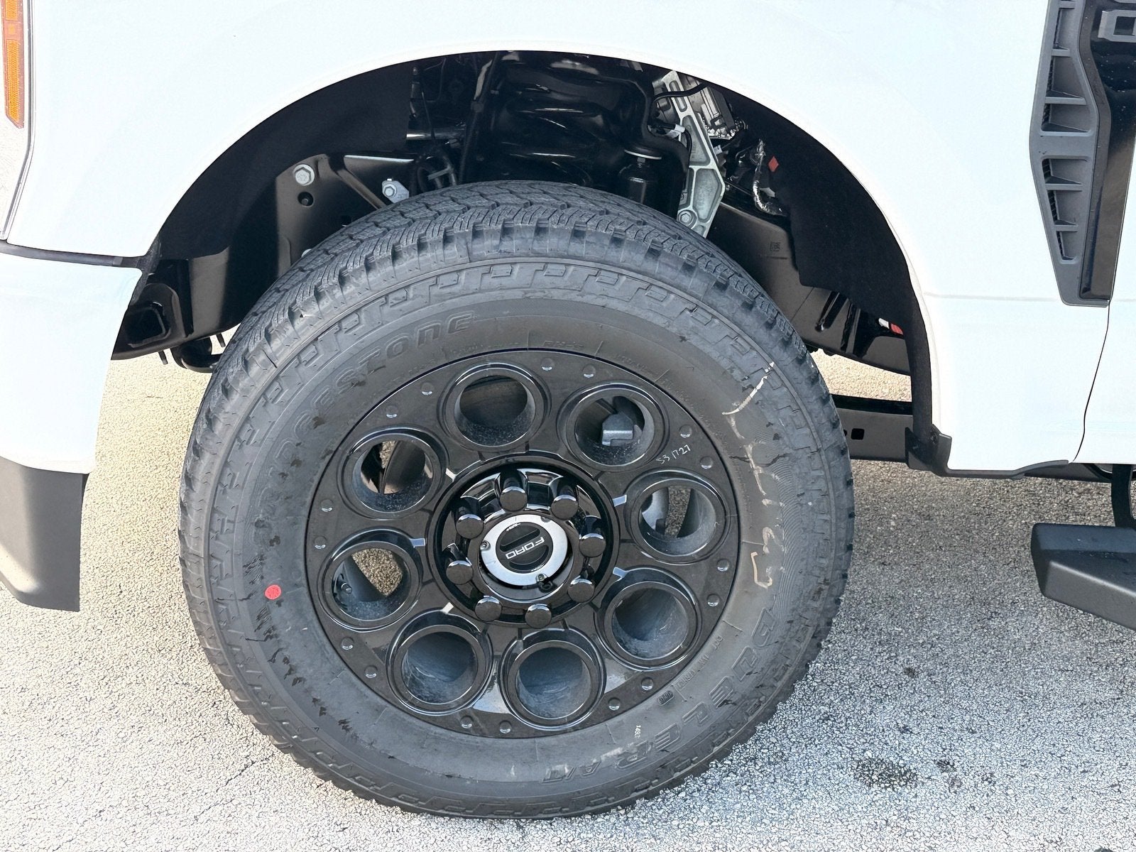 2027 Ford Super Duty F-250 SRW Base