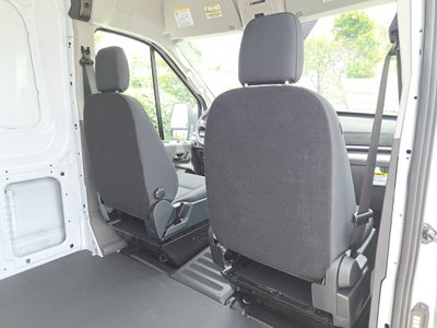 2025 Ford Transit Cargo Van T-250 148" Med Rf 9070 GVWR RWD