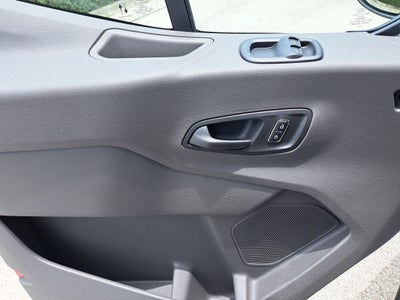 2025 Ford Transit Cargo Van T-250 148" Med Rf 9070 GVWR RWD