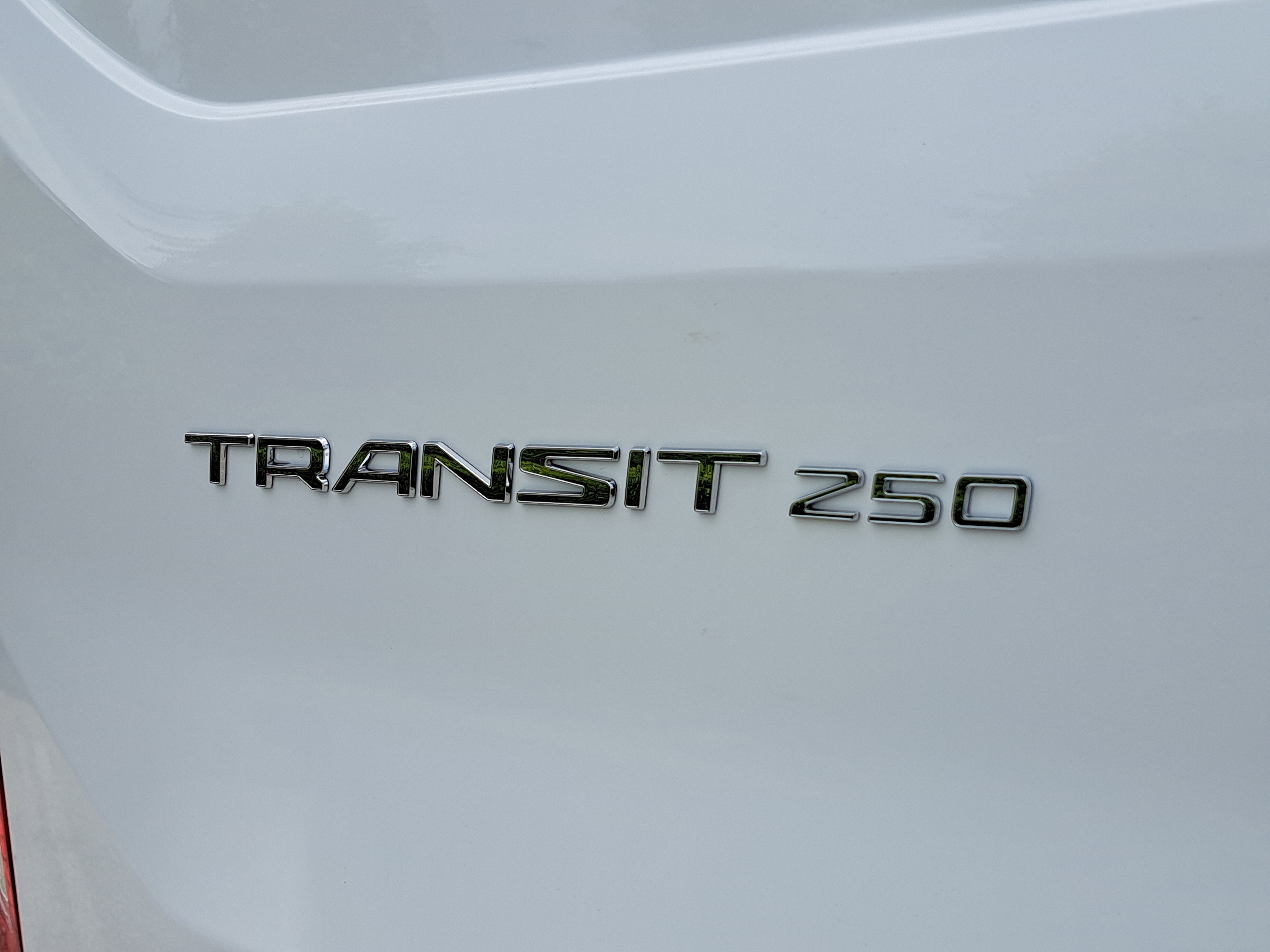 2025 Ford Transit Cargo Van T-250 148" Med Rf 9070 GVWR RWD