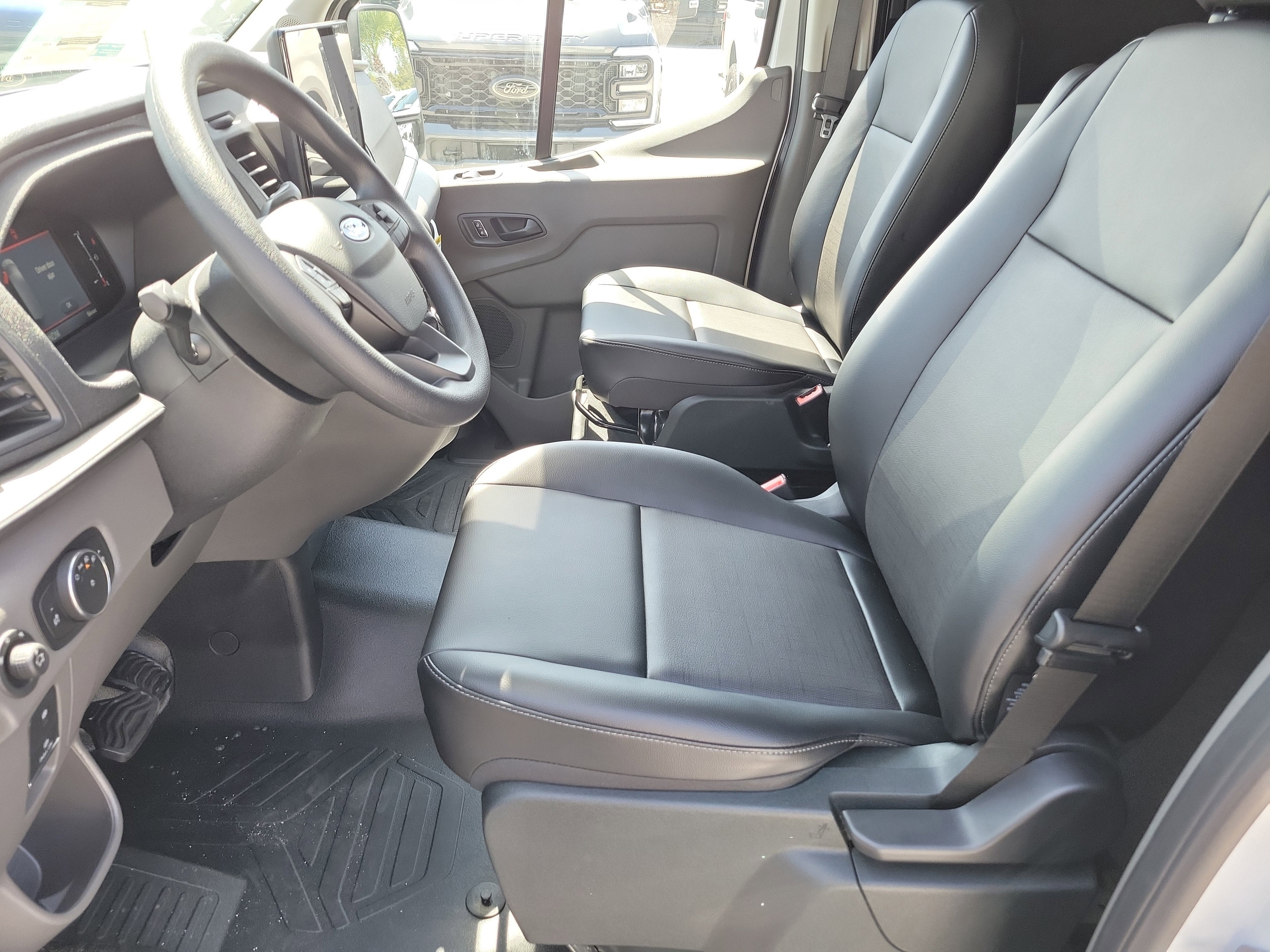 2026 Ford Transit Cargo Van Base