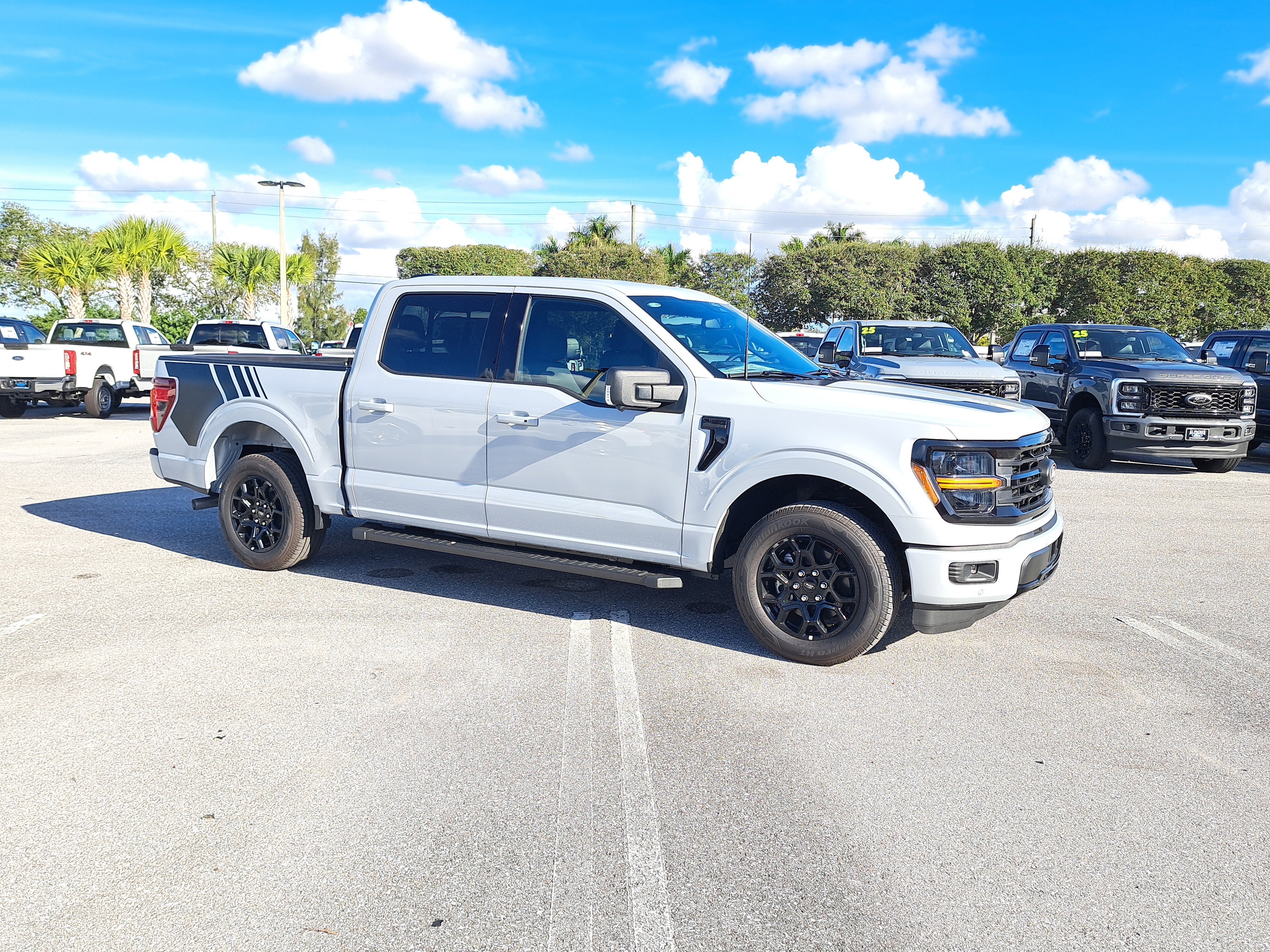2025 Ford F-150 XLT