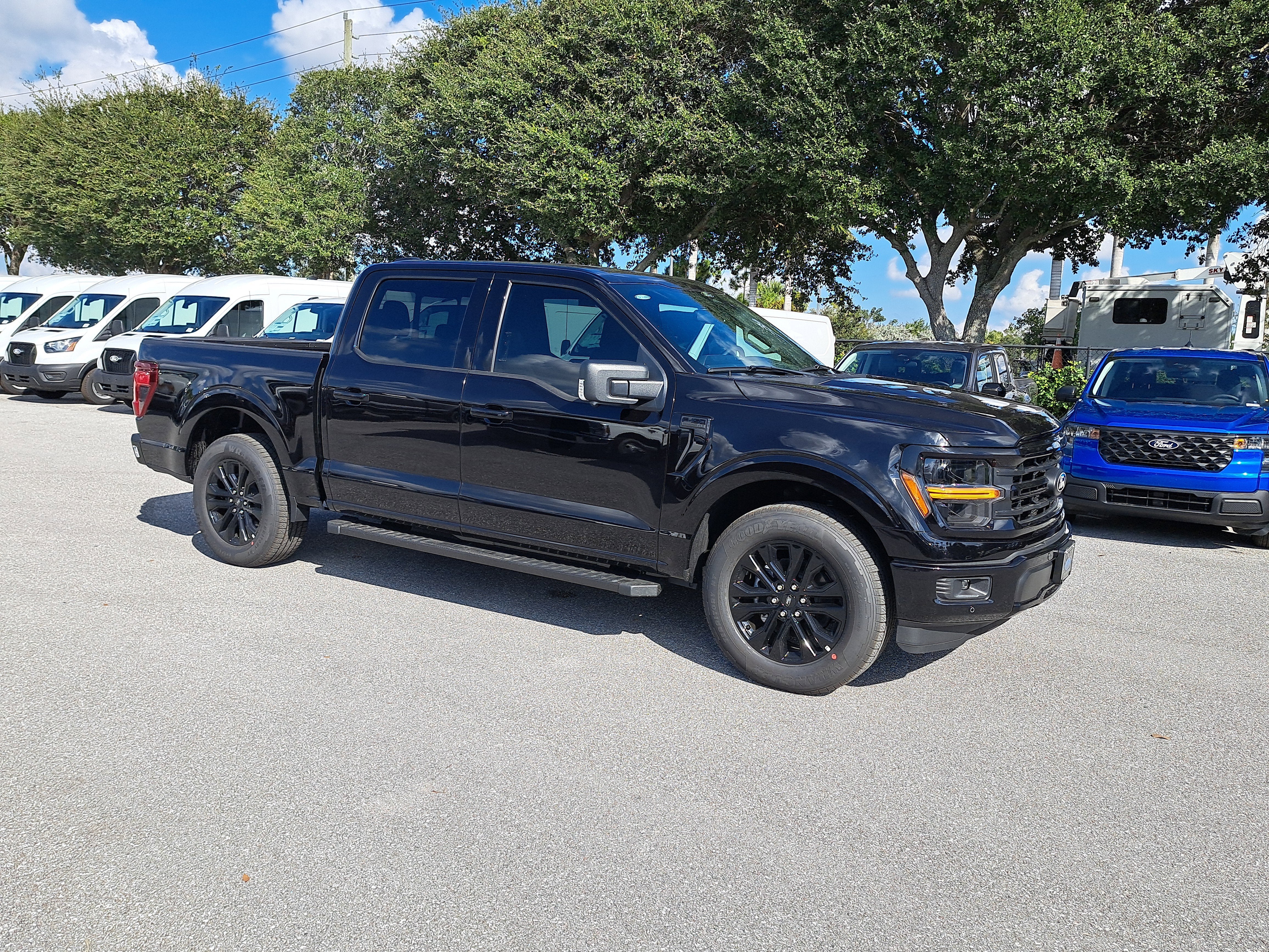 2025 Ford F-150 XLT