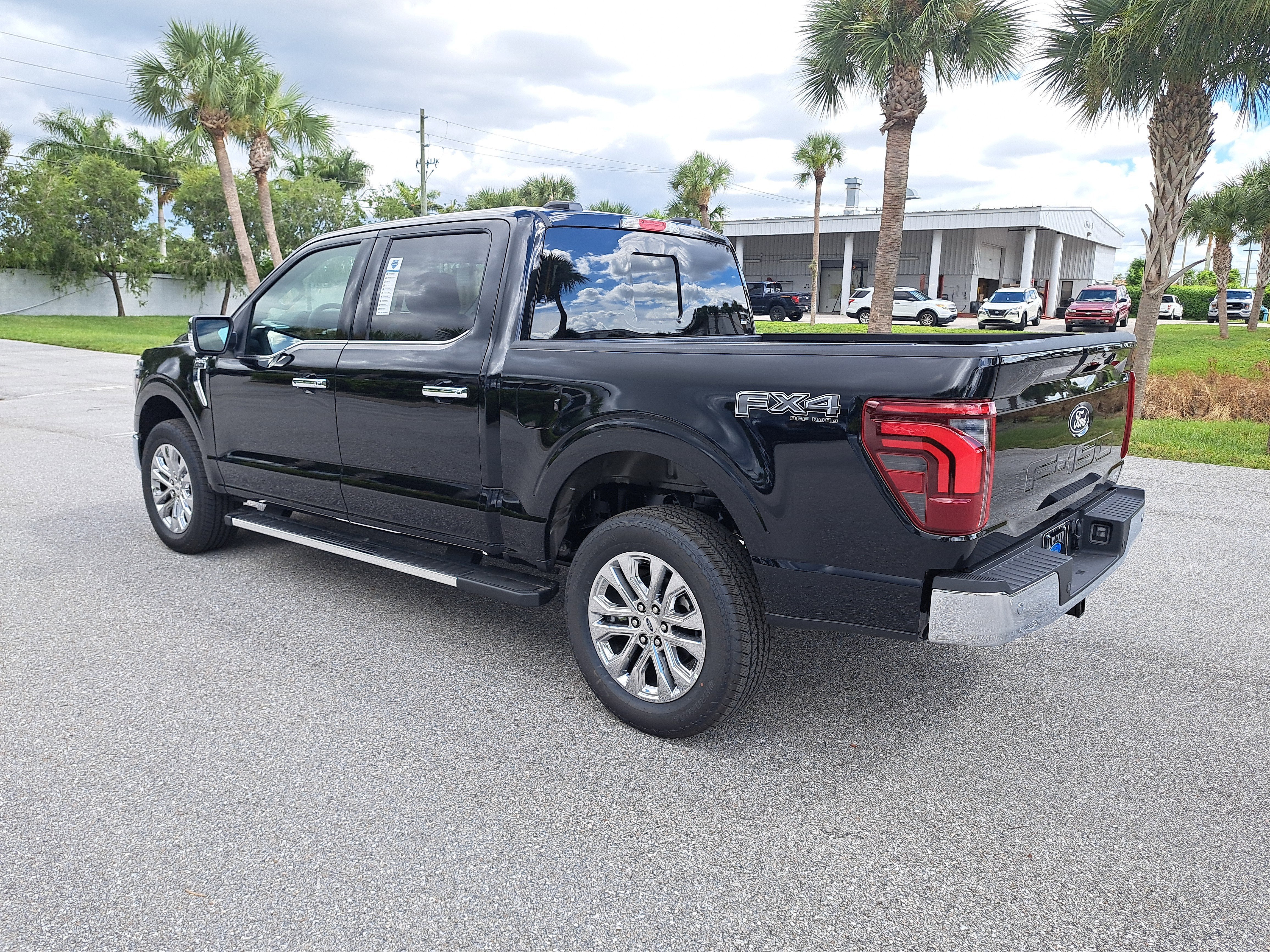 2025 Ford F-150 LARIAT