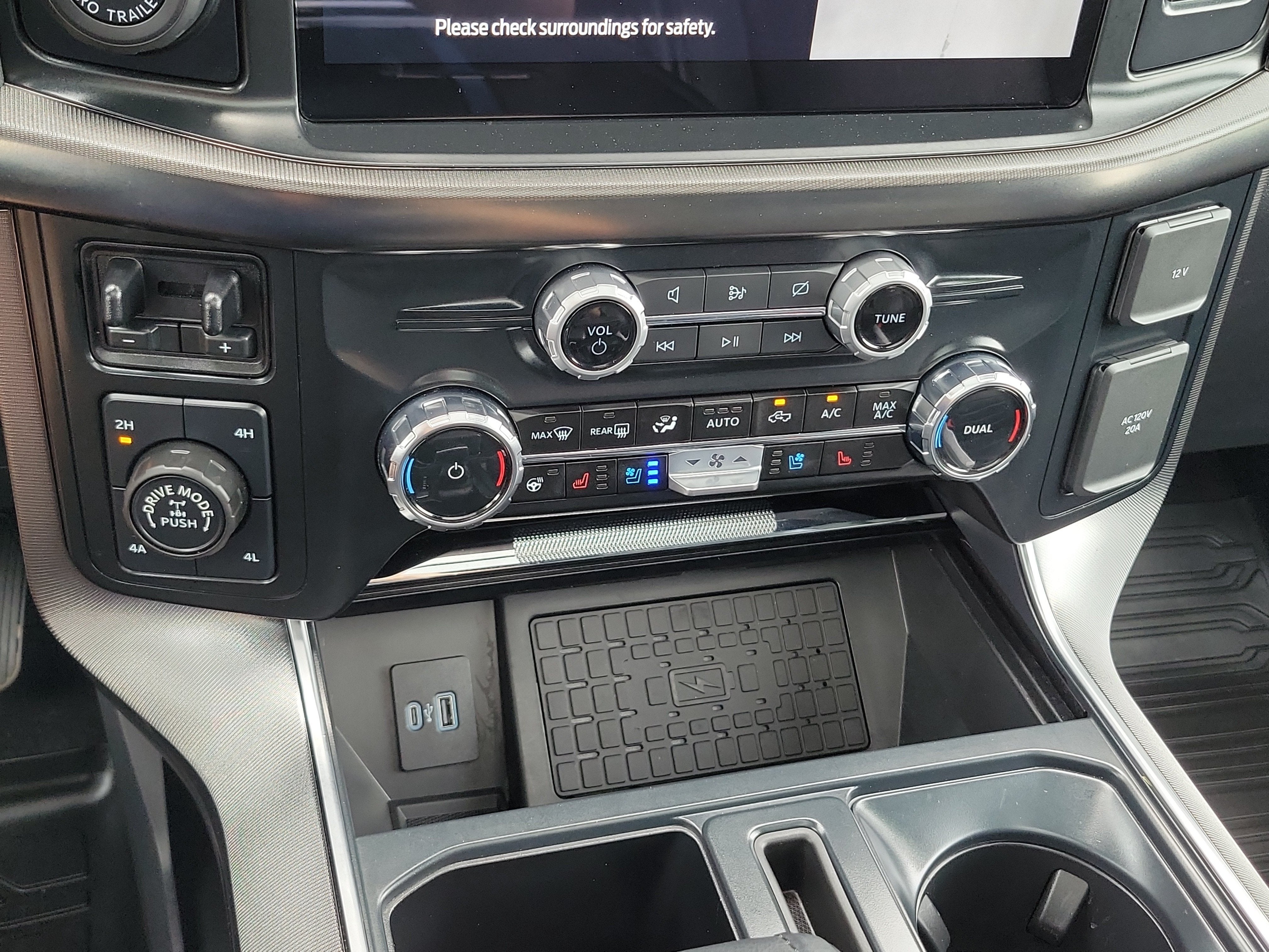 2024 Ford F-150 Platinum