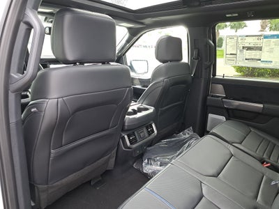 2025 Ford F-150 Platinum