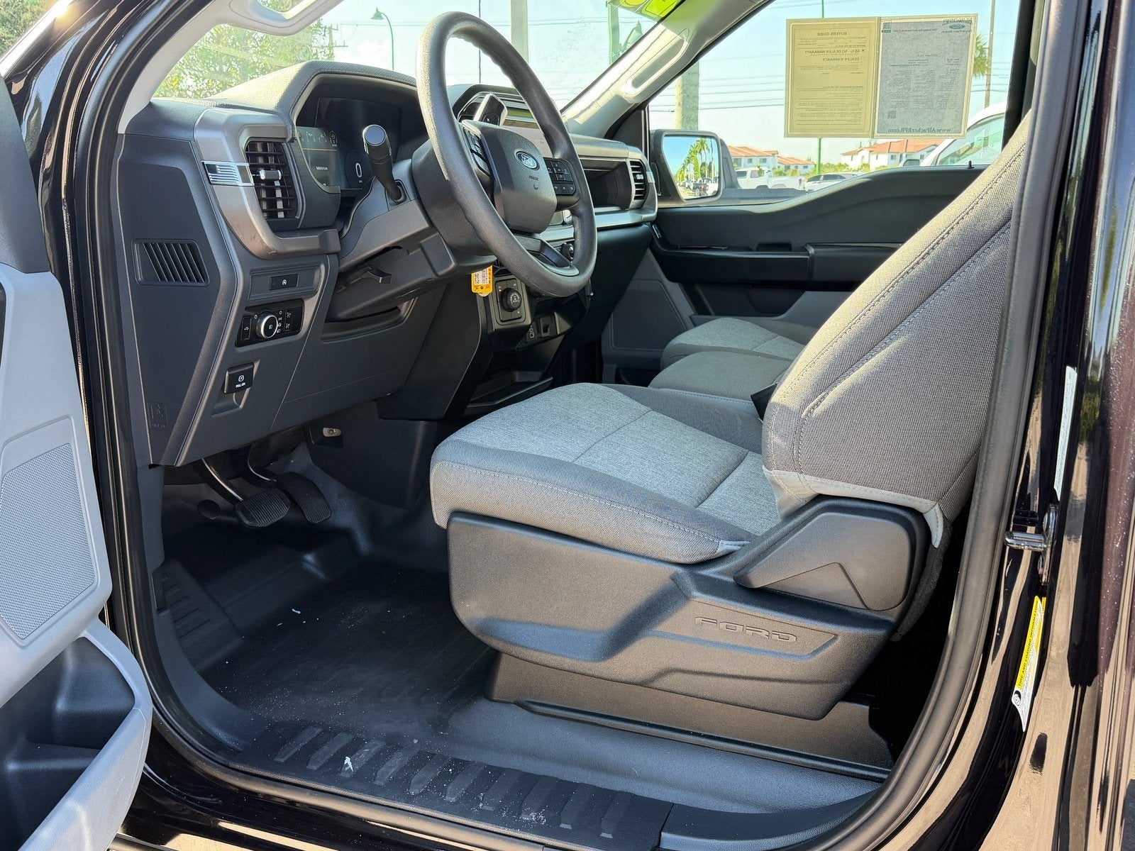 2025 Ford F-150 XL