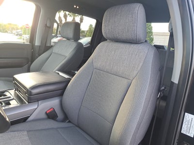 2023 Ford F-150 Lightning XLT