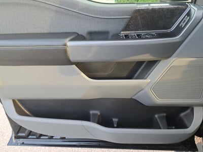 2023 Ford F-150 Lightning XLT