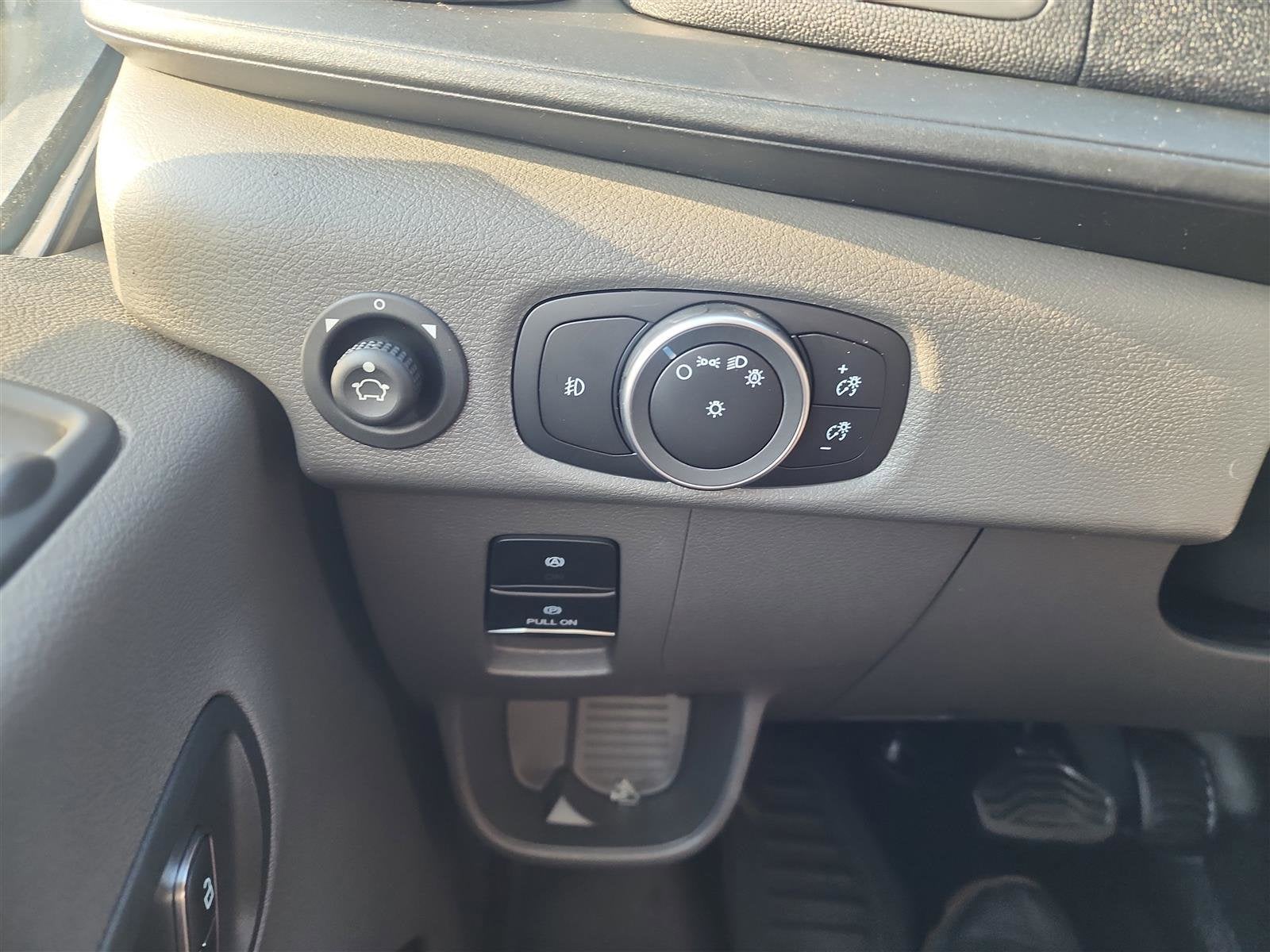 2025 Ford Transit Cargo Van Base