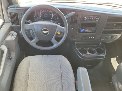 2017 Chevrolet Express Passenger LT
