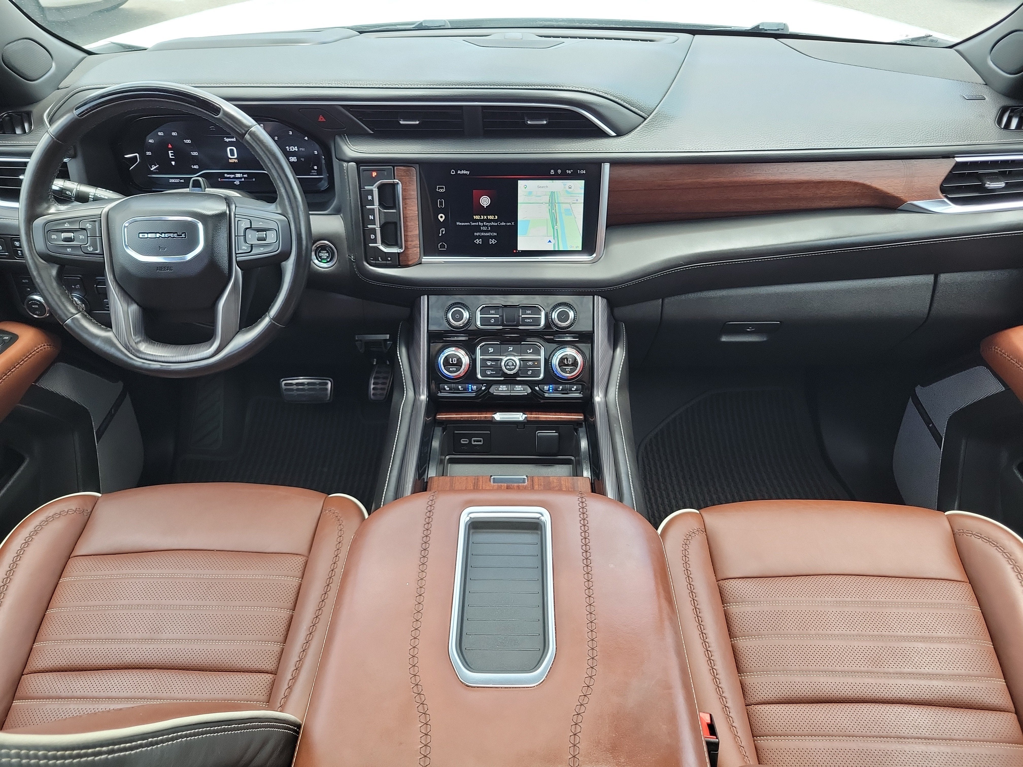 2023 GMC Yukon XL Denali Ultimate