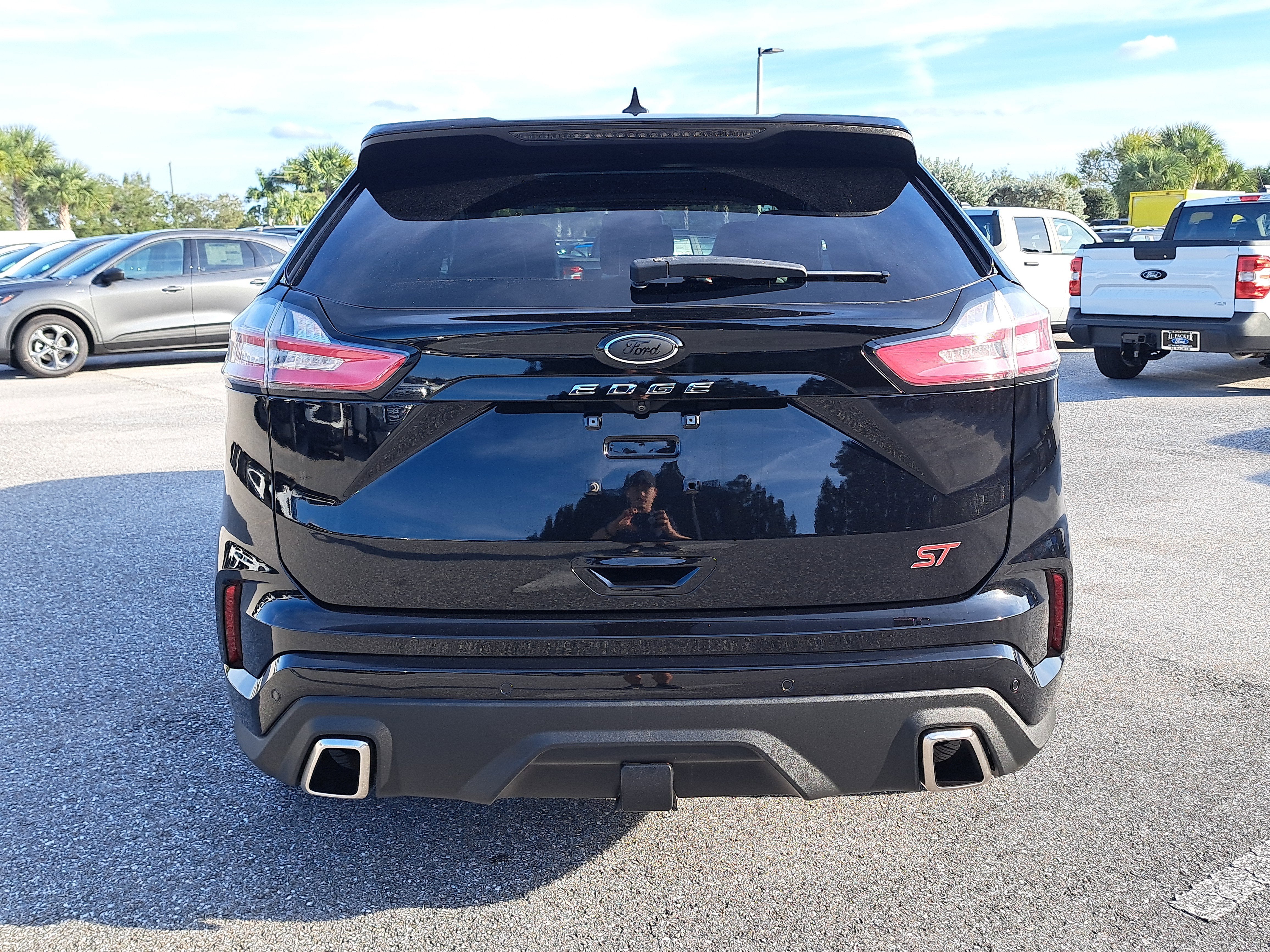 2022 Ford Edge ST