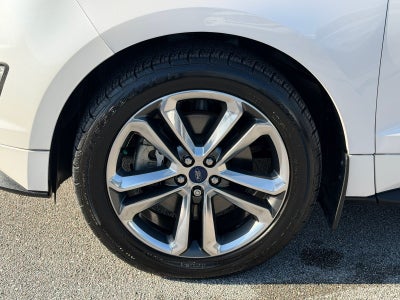 2017 Ford Edge Sport
