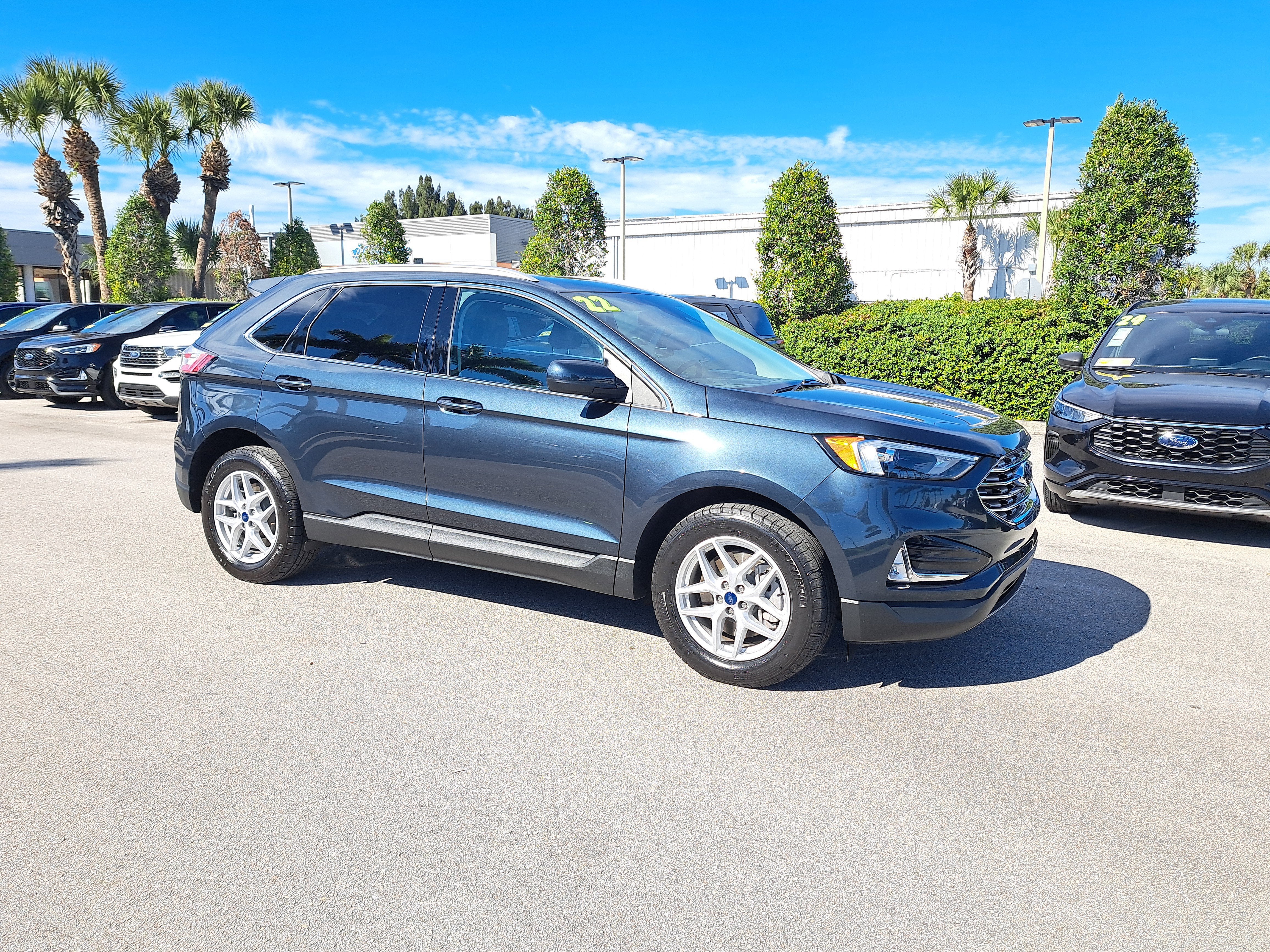 2022 Ford Edge SEL