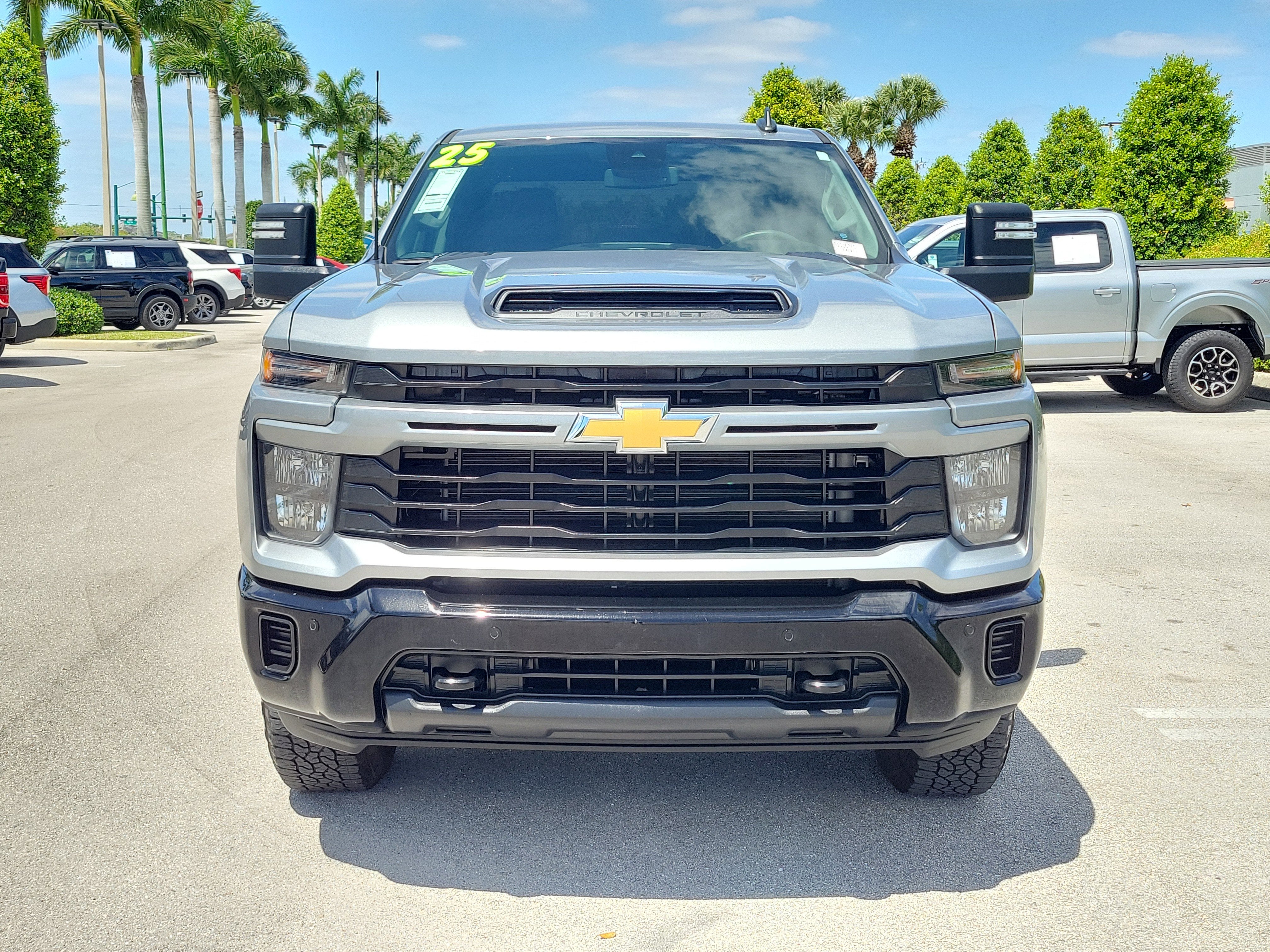 2025 Chevrolet Silverado 2500HD Custom