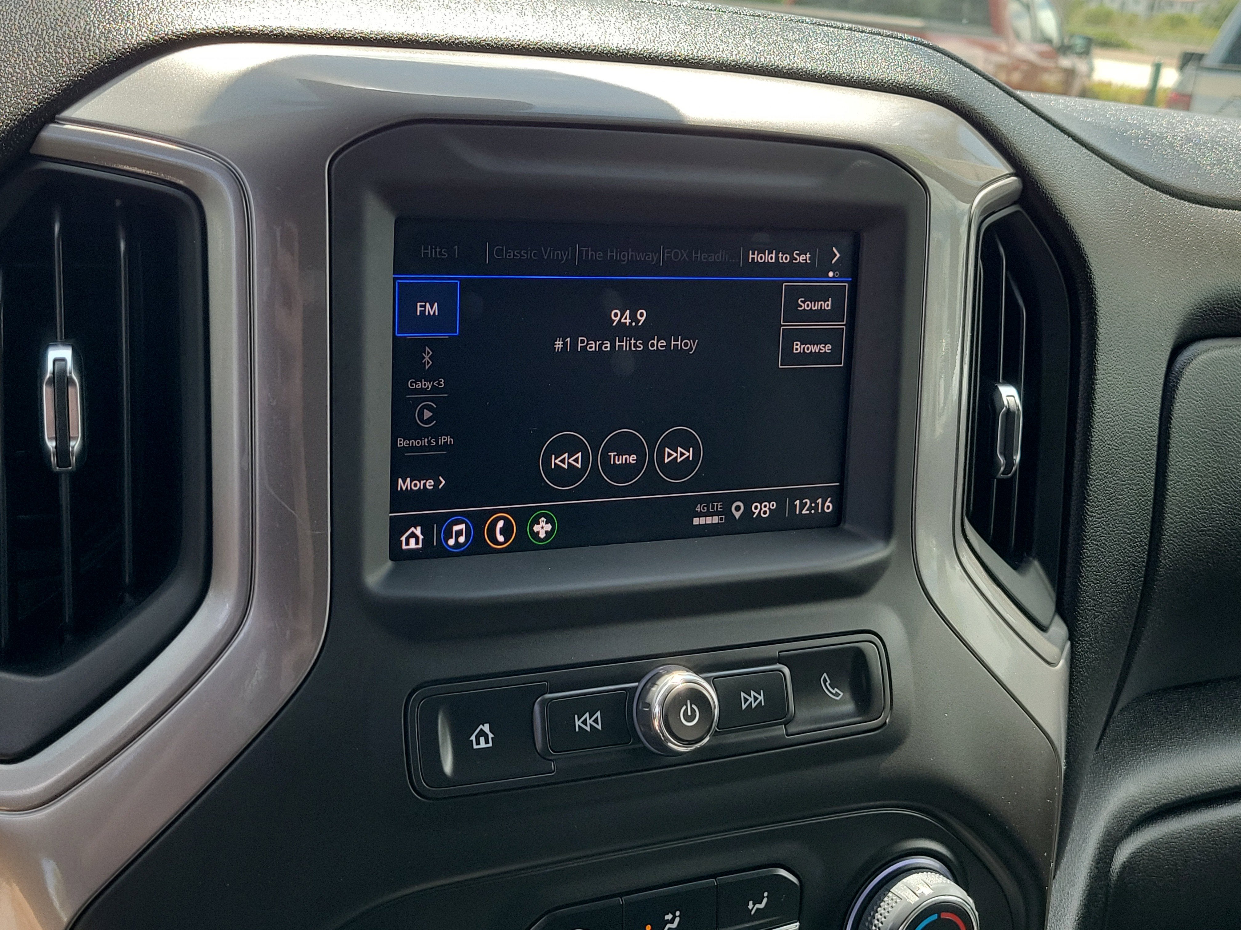 2025 Chevrolet Silverado 2500HD Custom