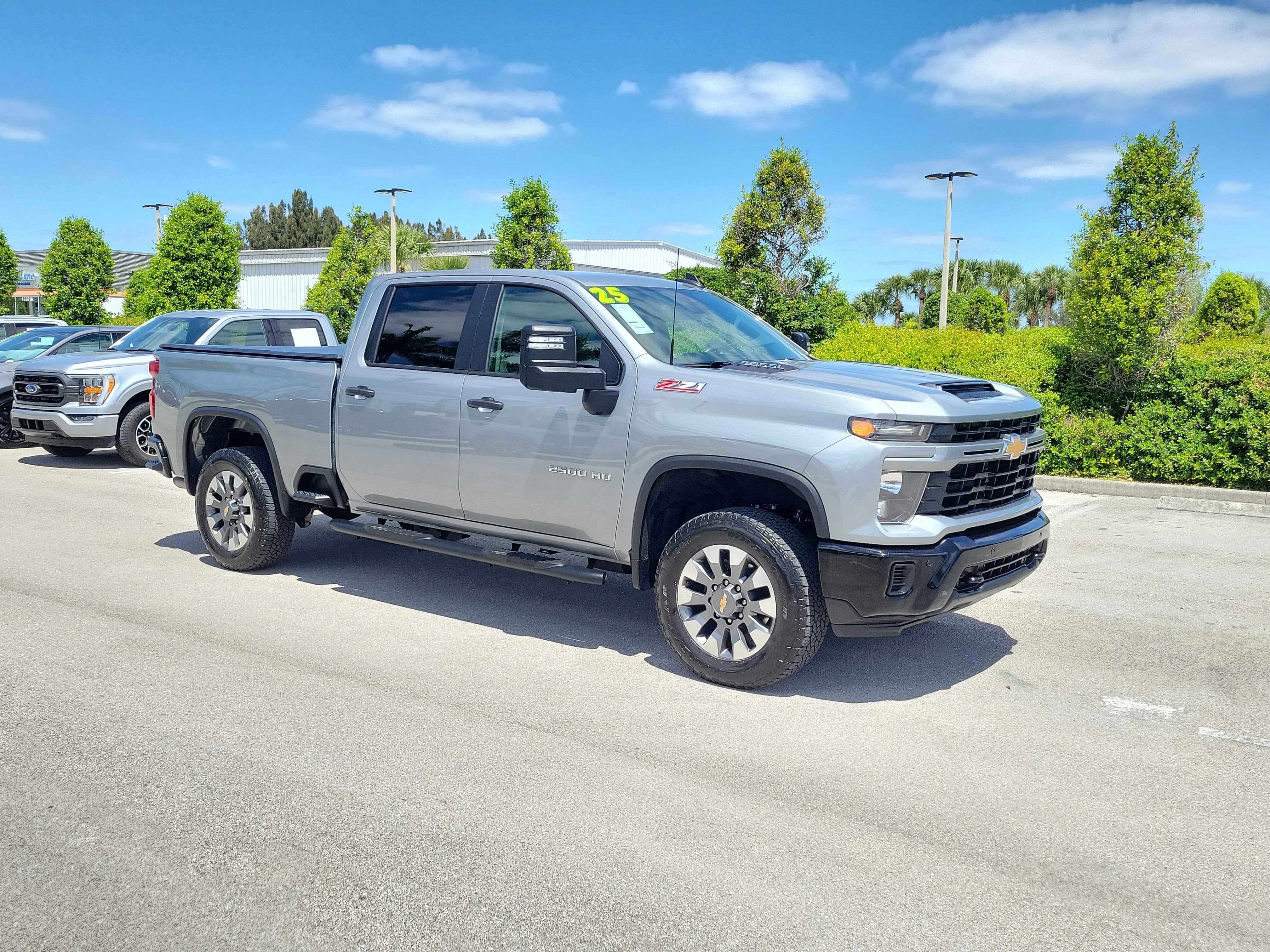 2025 Chevrolet Silverado 2500HD Custom
