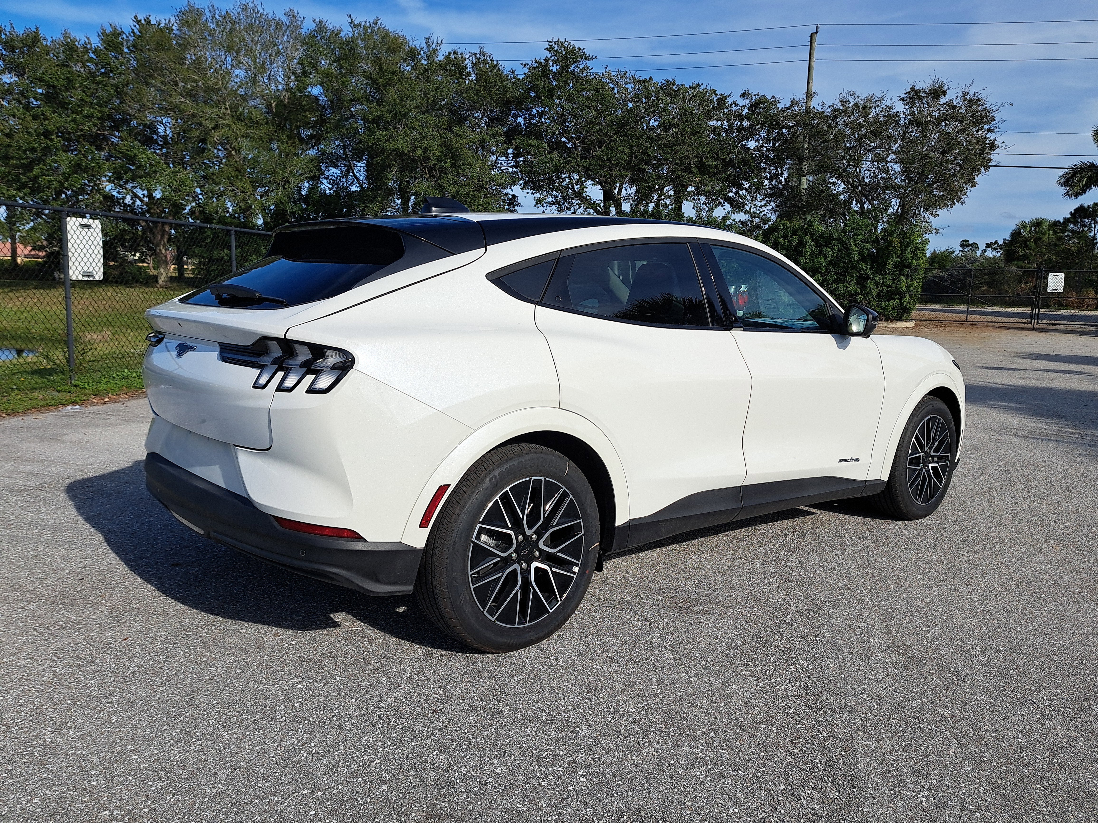 2025 Ford Mustang Mach-E Premium