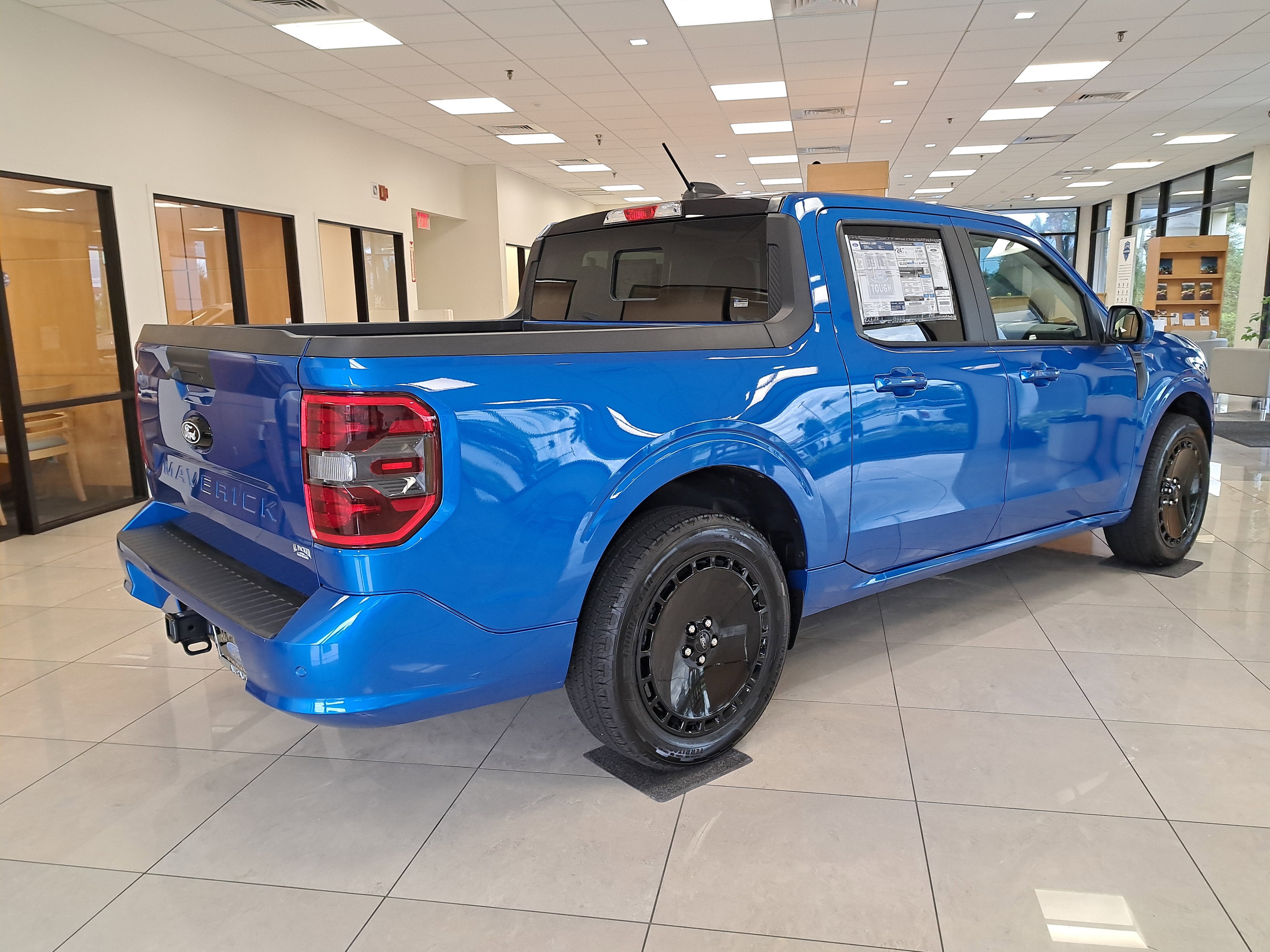 2025 Ford Maverick Lobo High