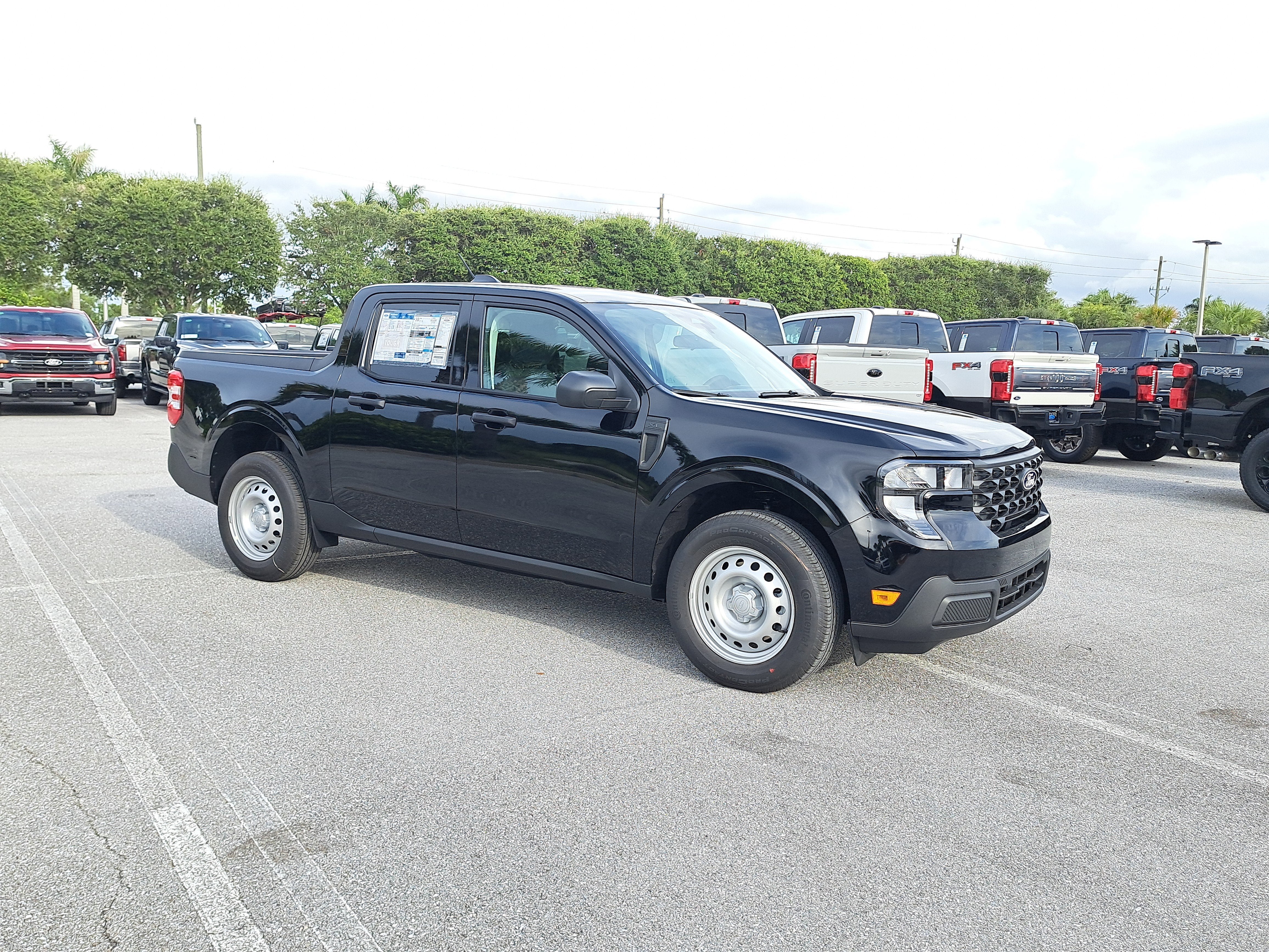 2025 Ford Maverick XL