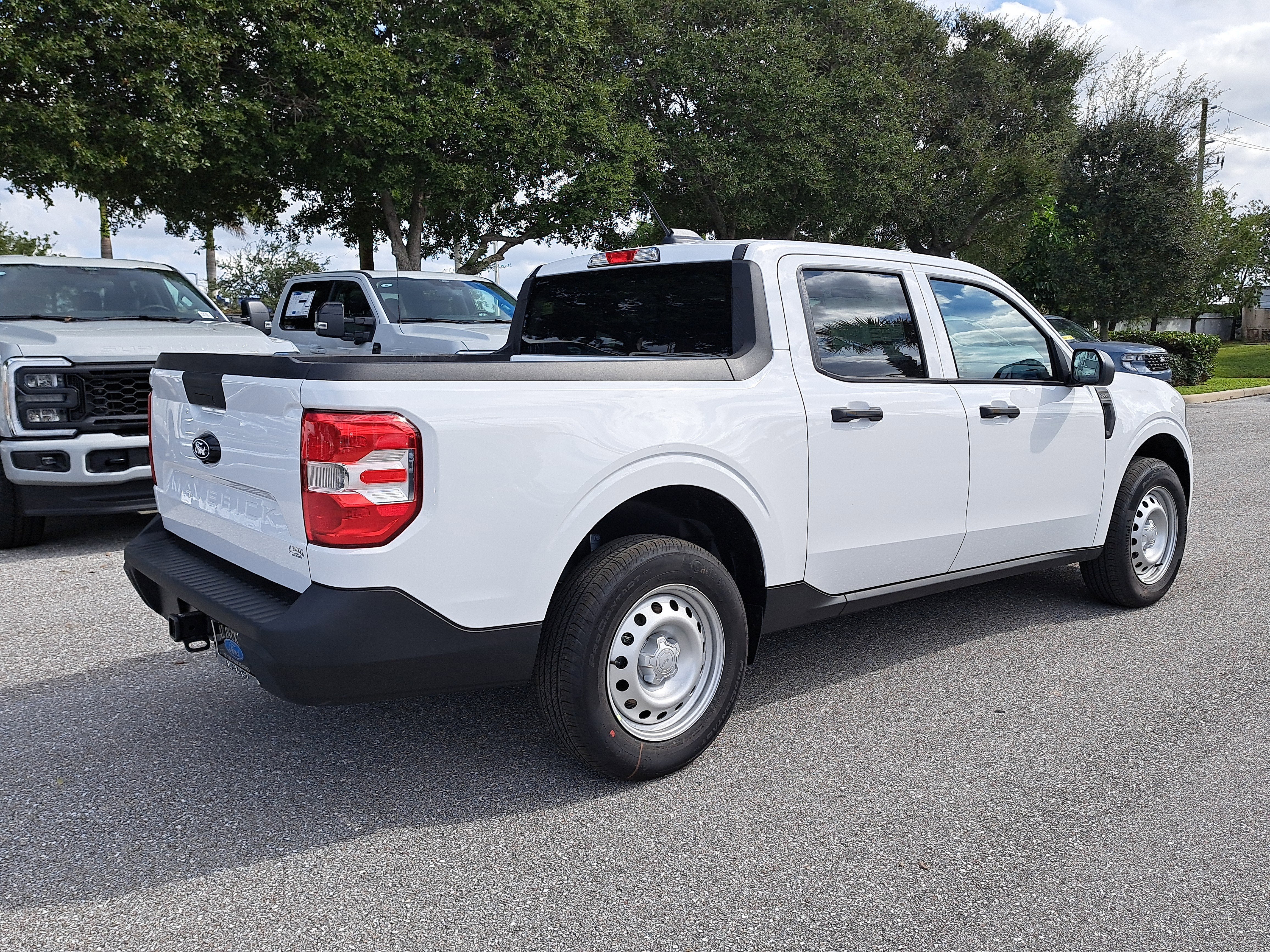 2025 Ford Maverick XL