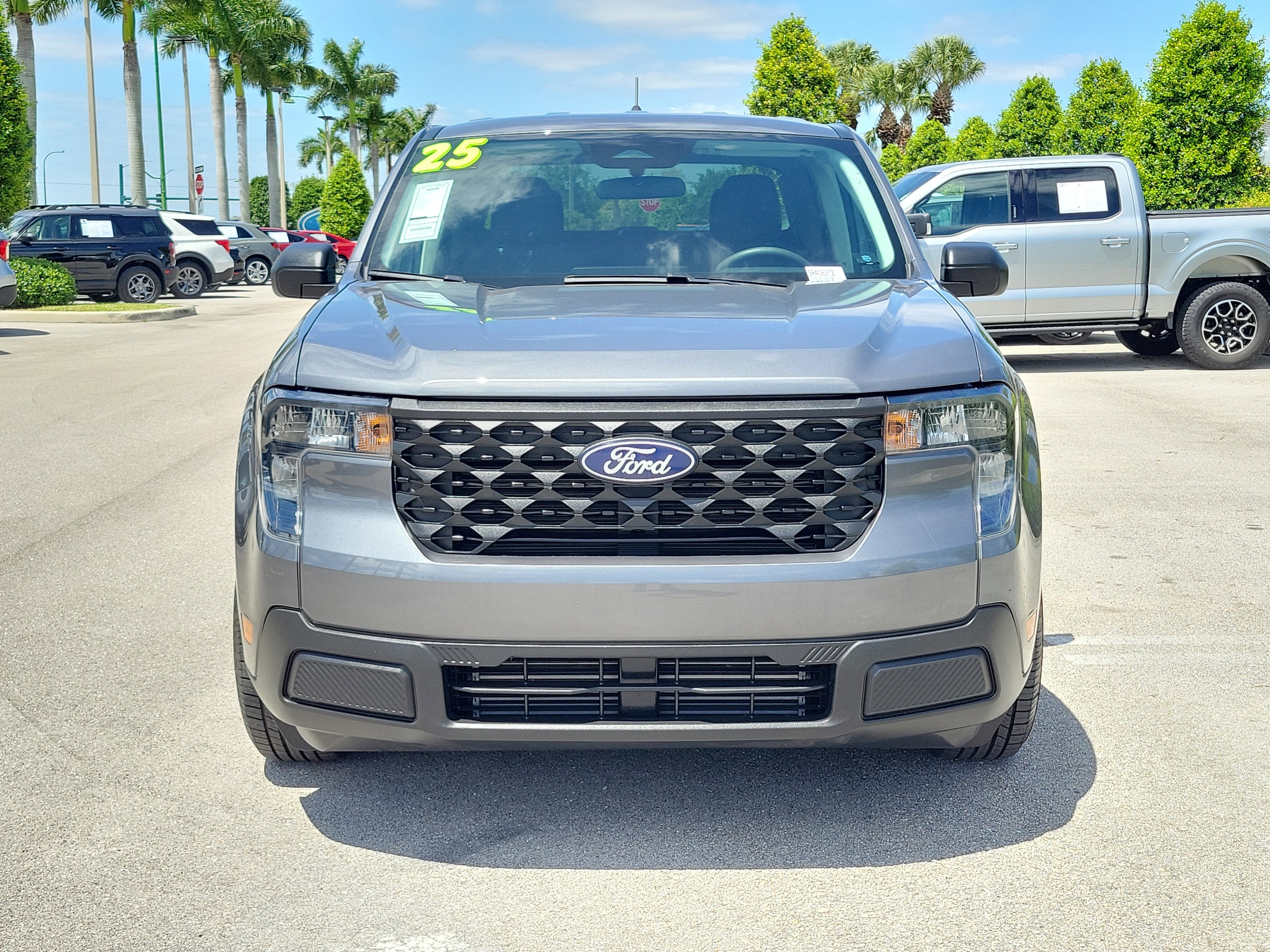 2025 Ford Maverick XL