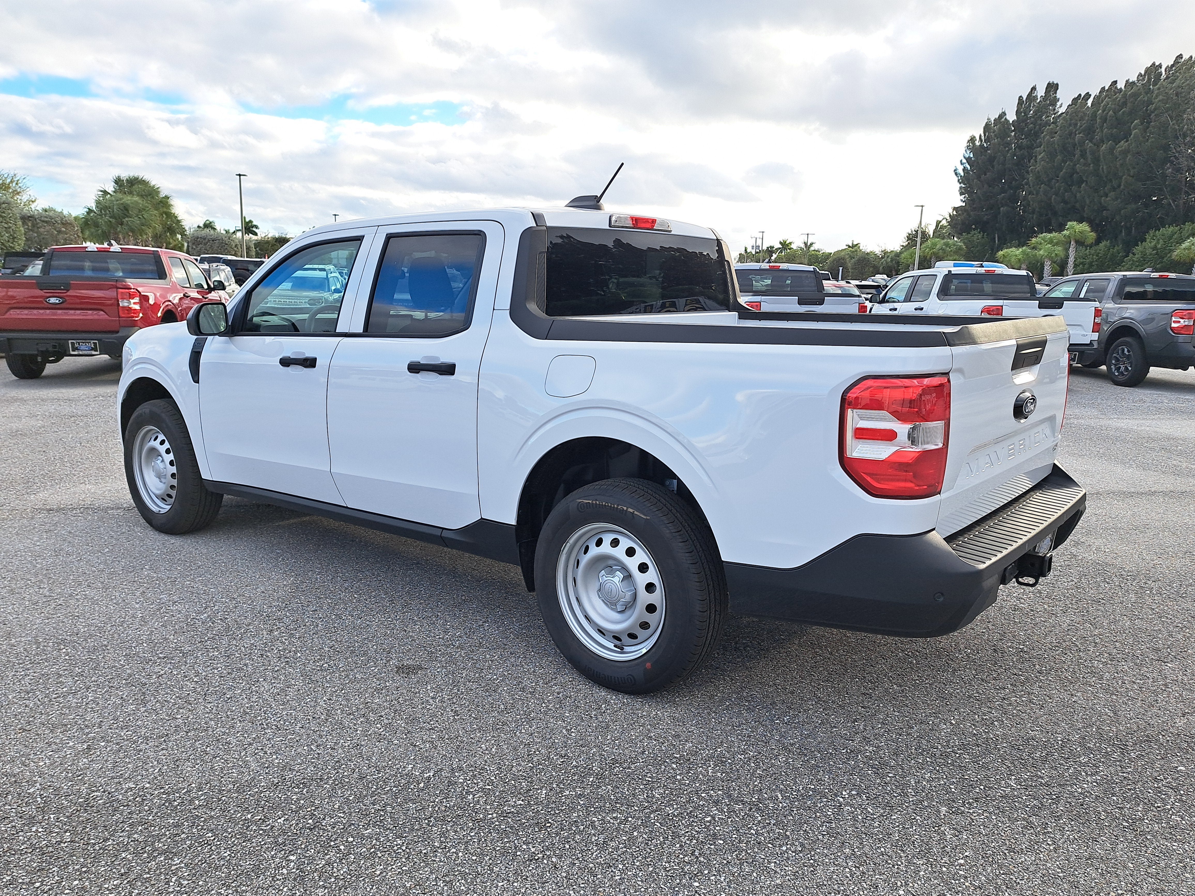 2026 Ford Maverick XL