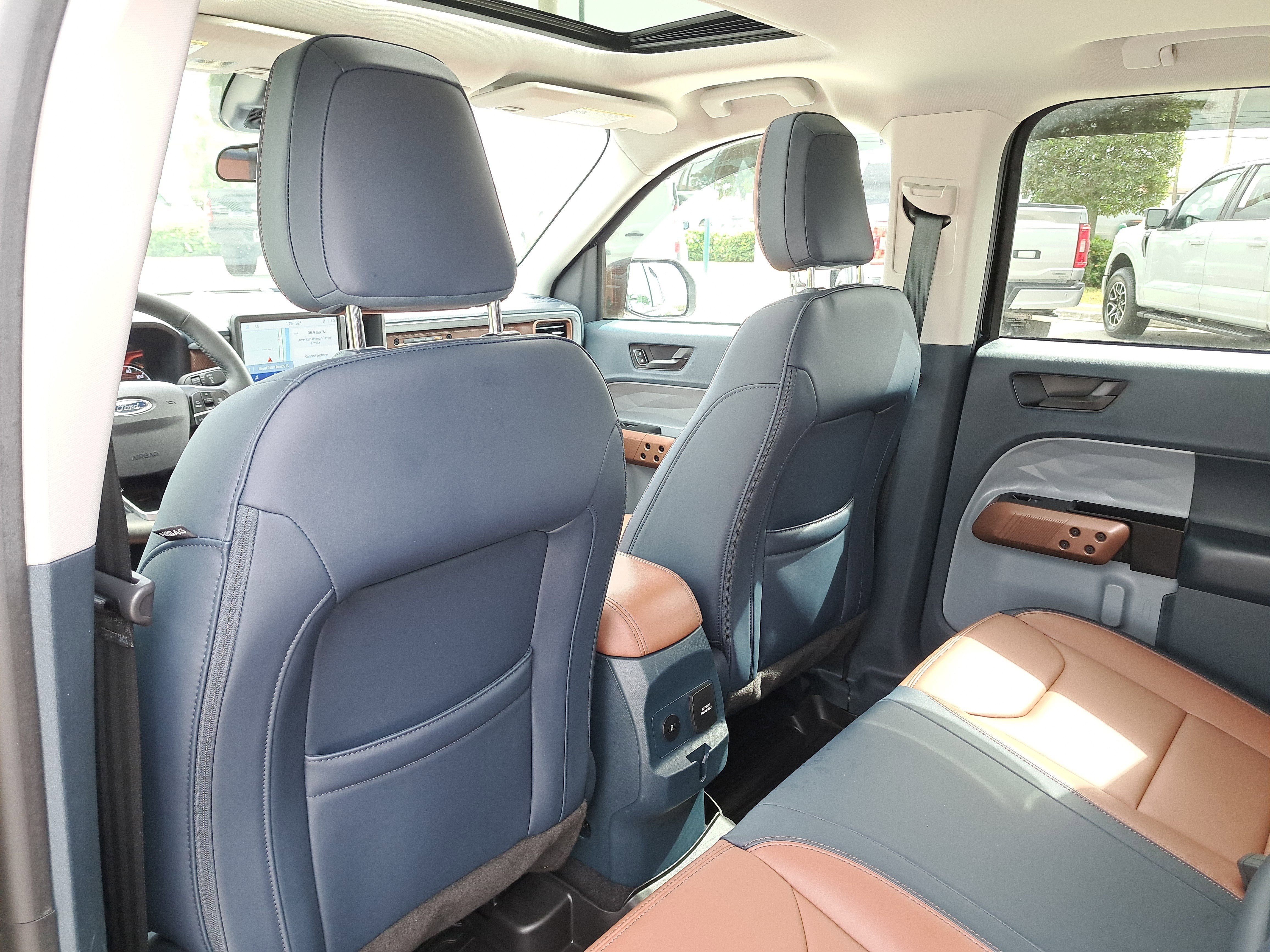 2023 Ford Maverick LARIAT