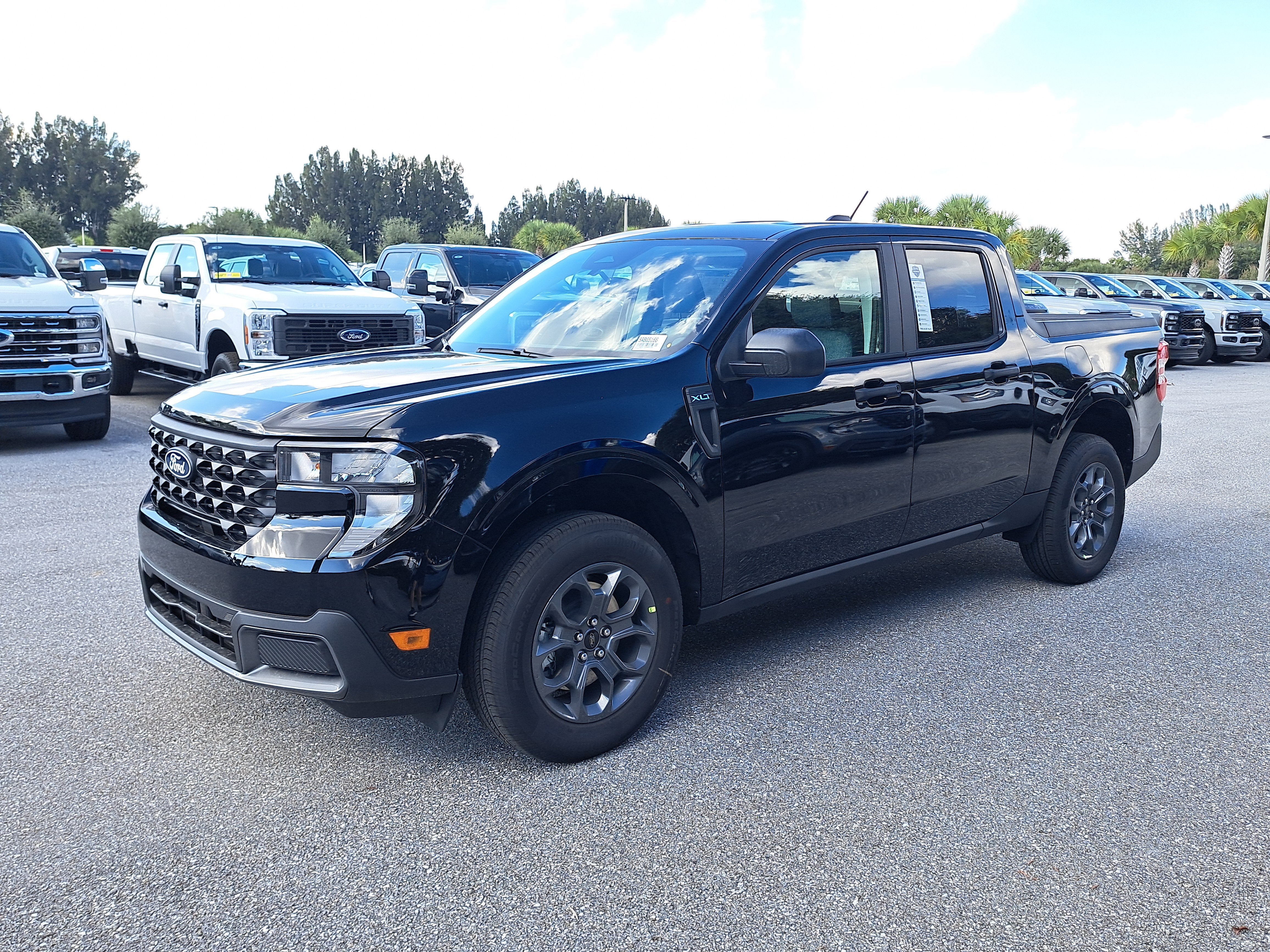 2025 Ford Maverick XLT