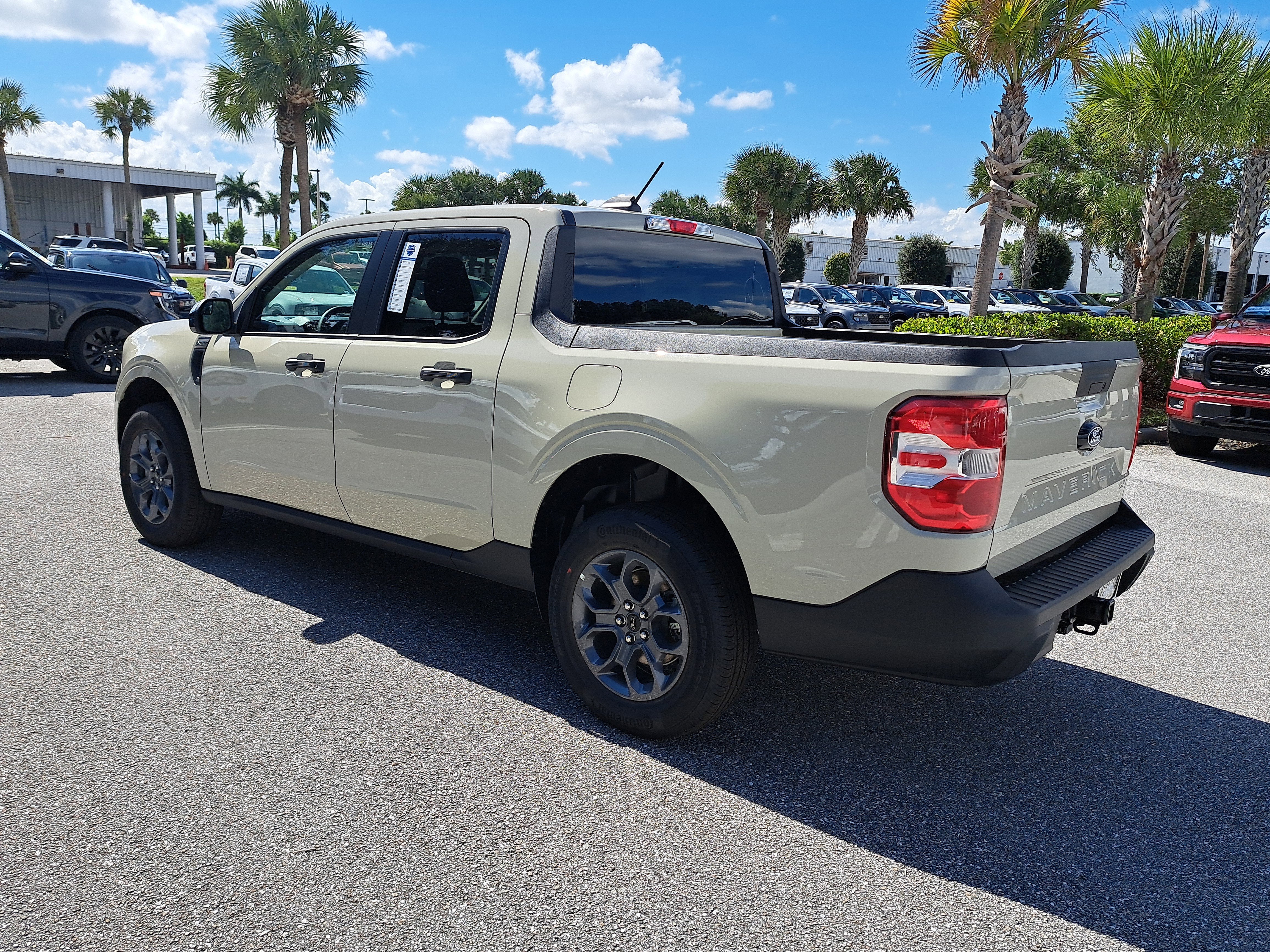 2025 Ford Maverick XLT