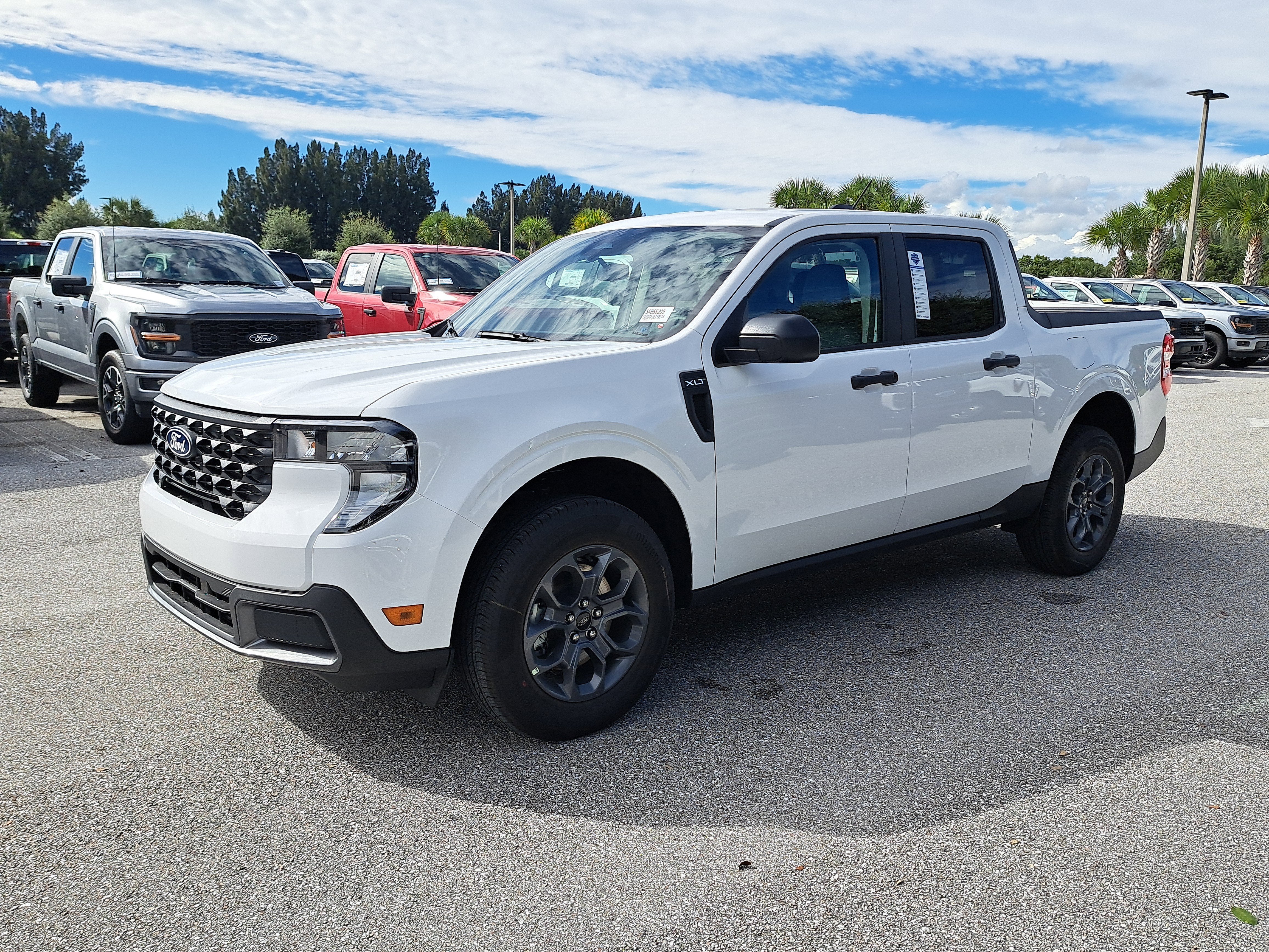 2025 Ford Maverick XLT