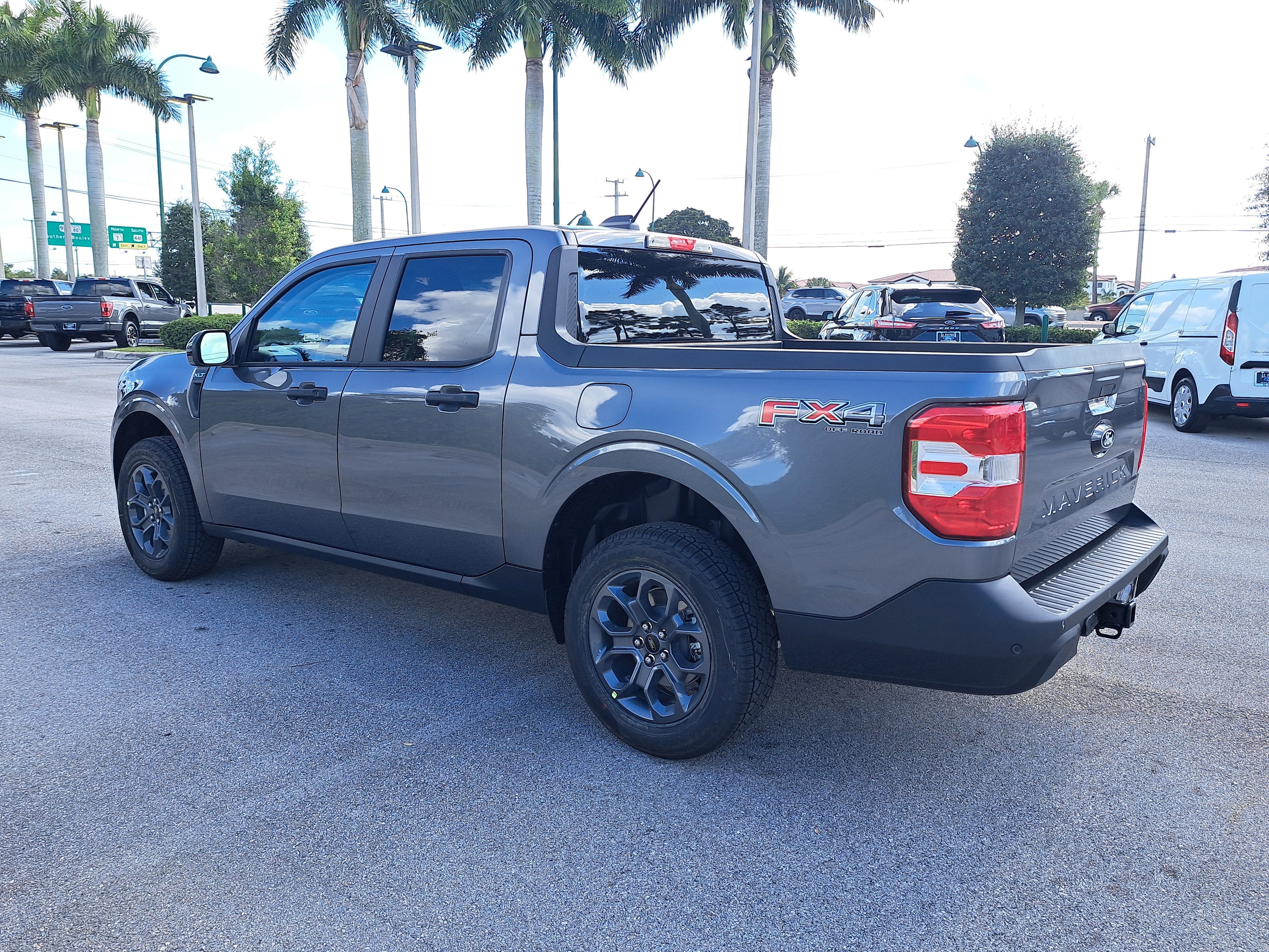 2025 Ford Maverick XLT