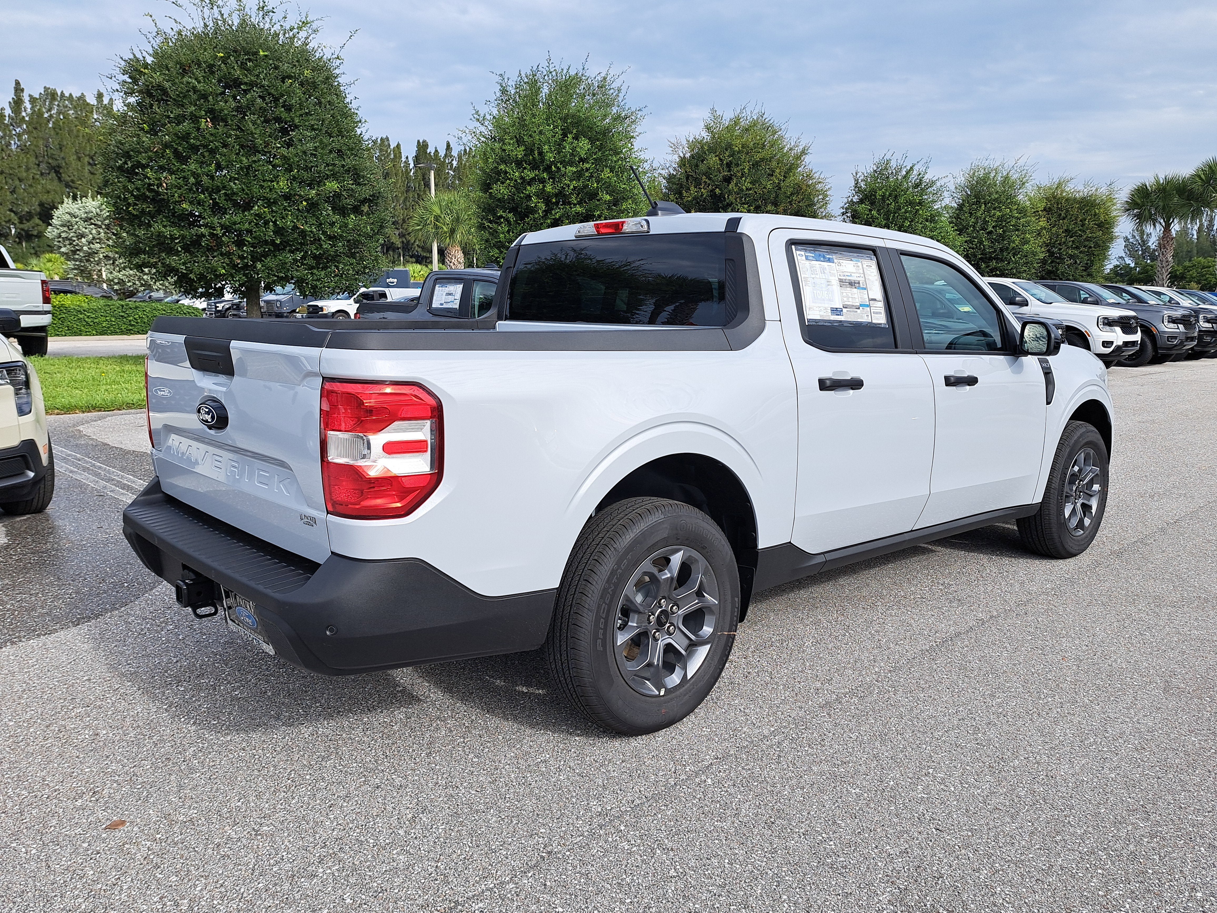 2025 Ford Maverick XLT