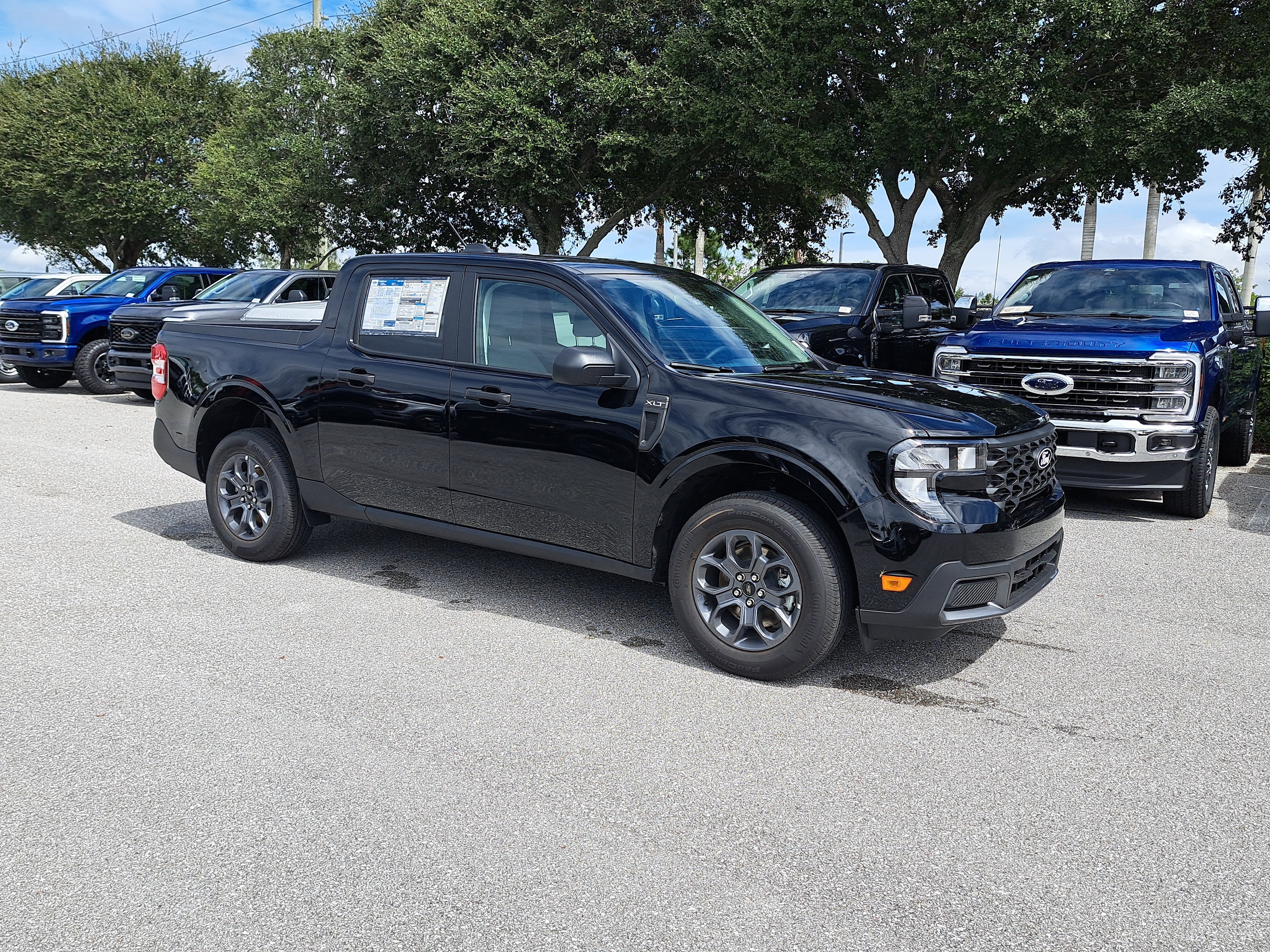 2025 Ford Maverick XLT