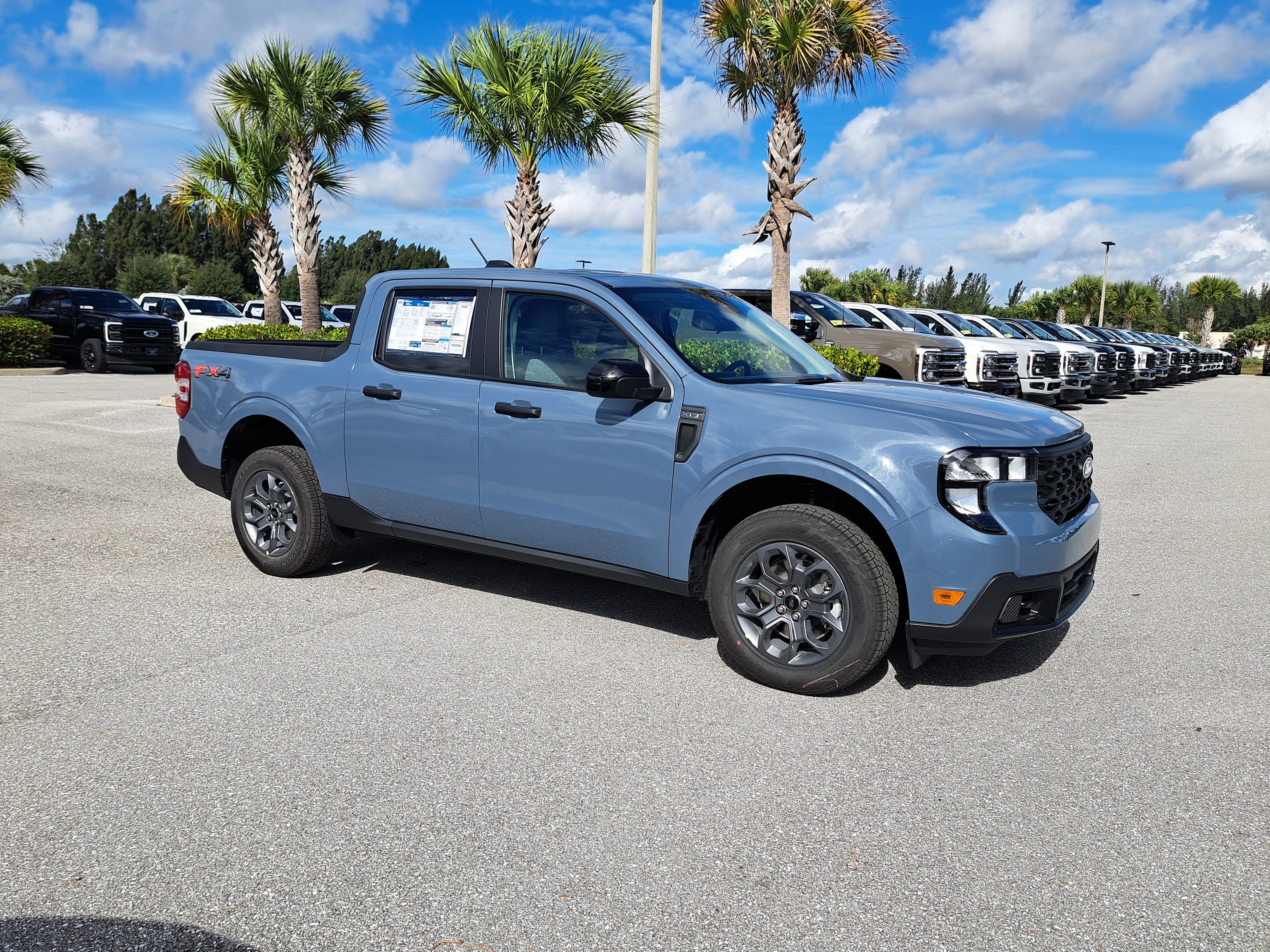 2025 Ford Maverick XLT