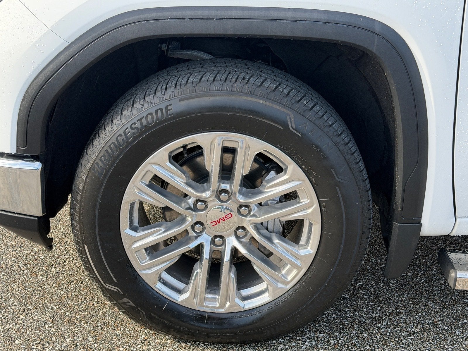 2024 GMC Sierra 1500 SLE