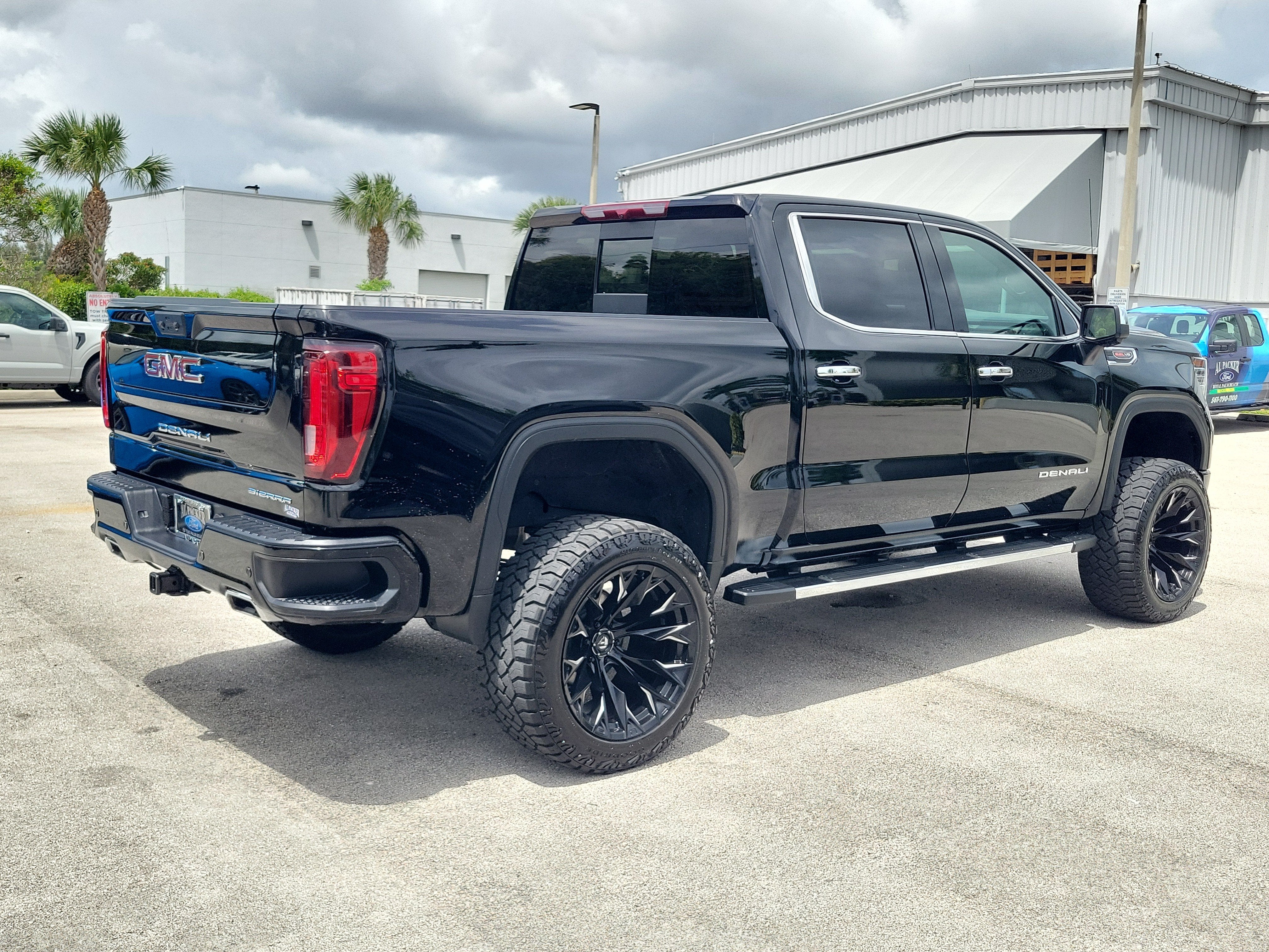 2025 GMC Sierra 1500 Denali