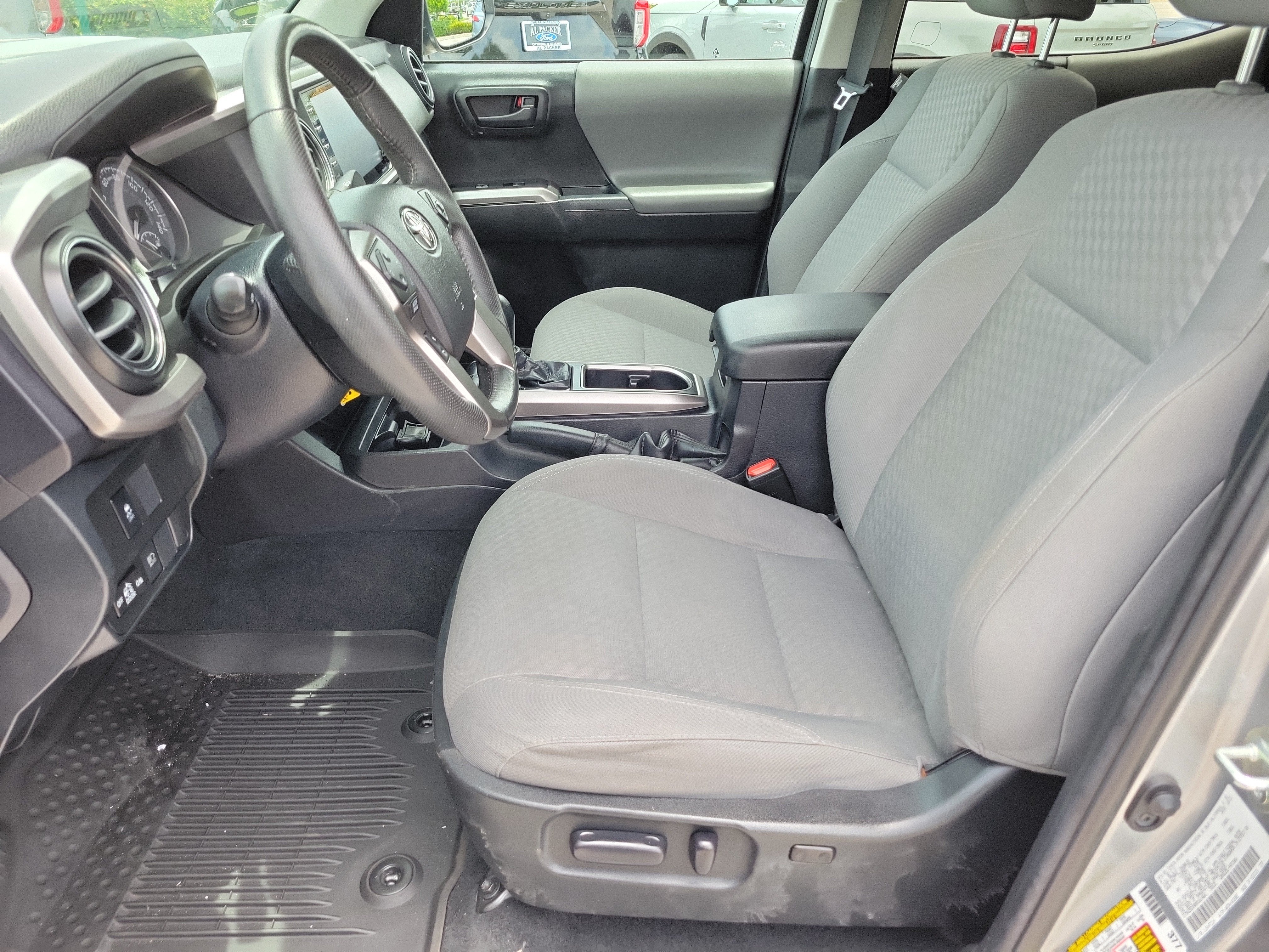 2022 Toyota Tacoma 2WD SR5