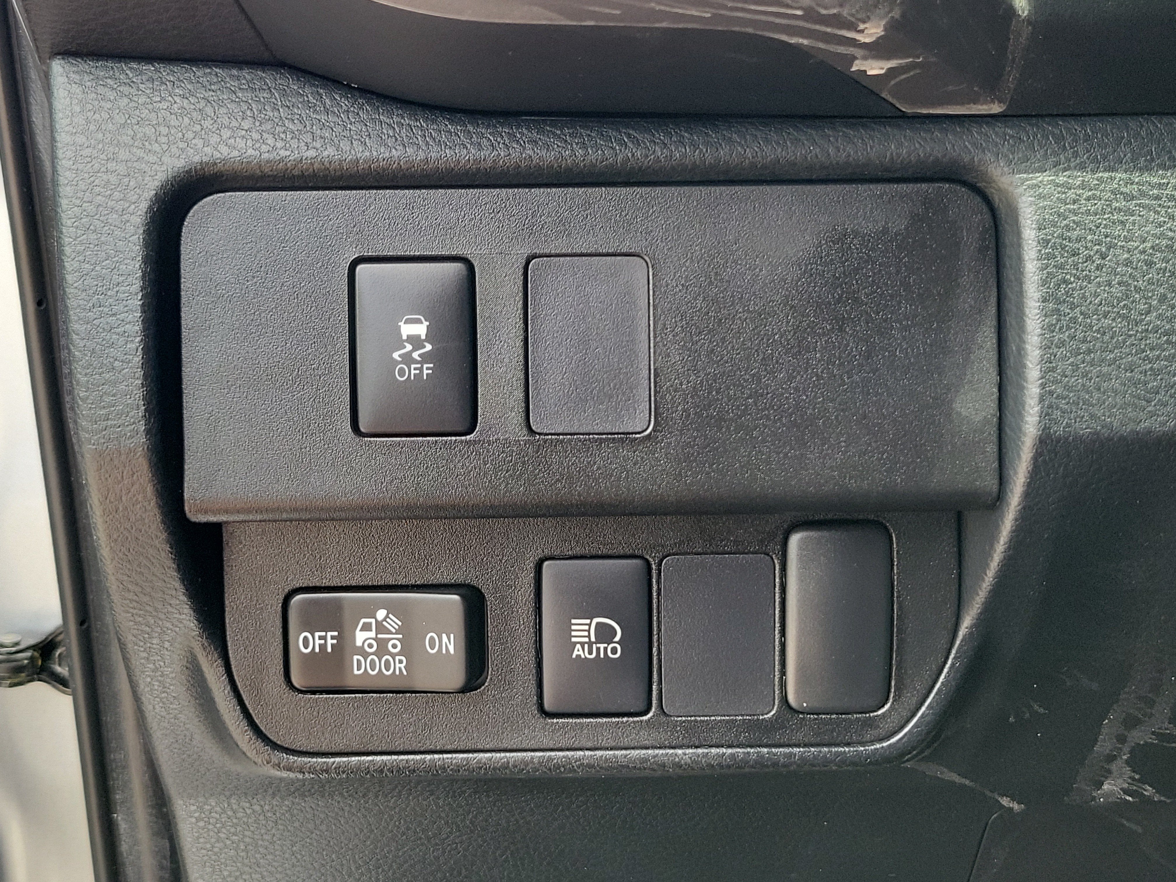 2022 Toyota Tacoma 2WD SR5