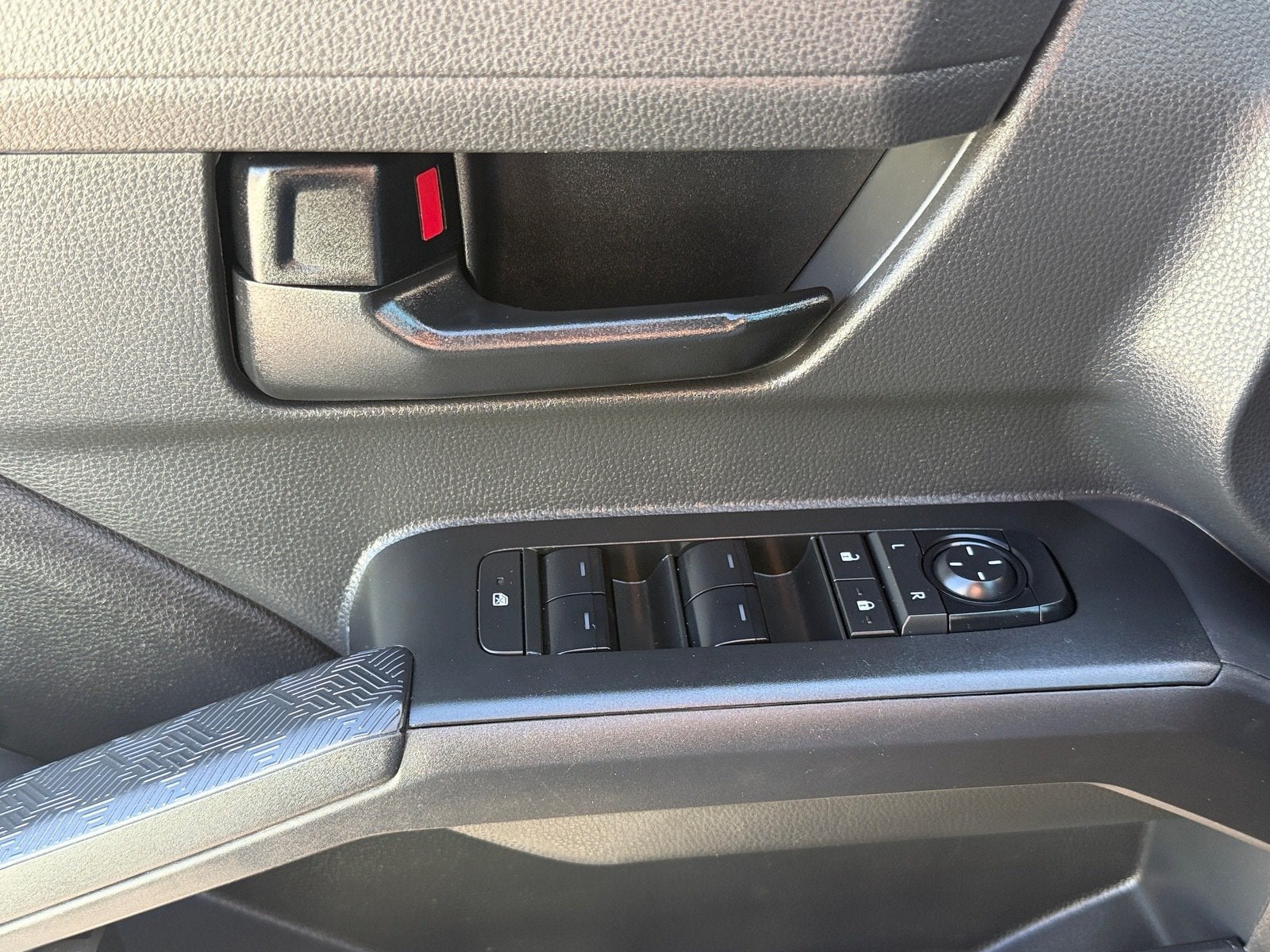 2024 Toyota Tacoma 2WD SR5