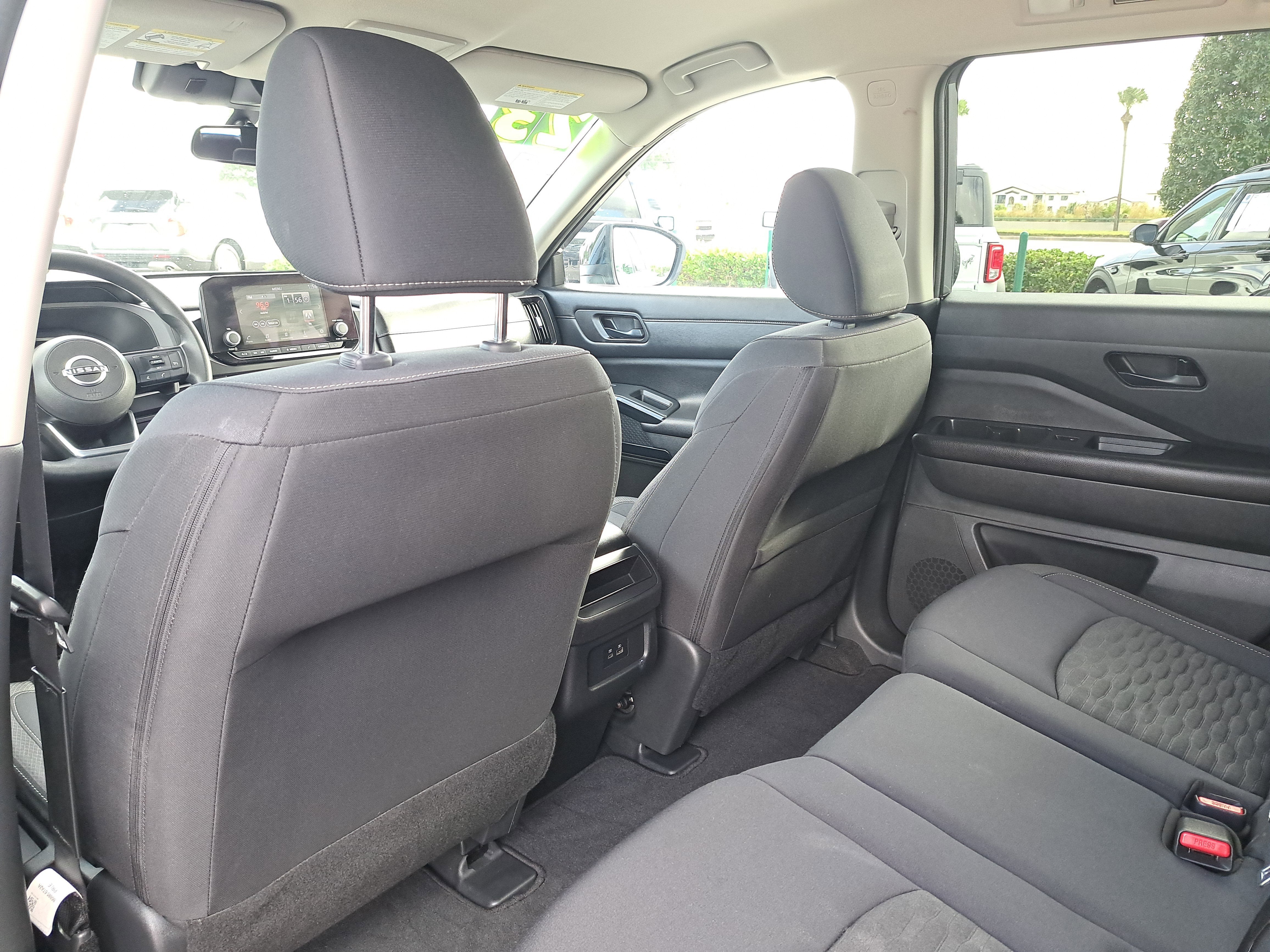 2023 Nissan Pathfinder S