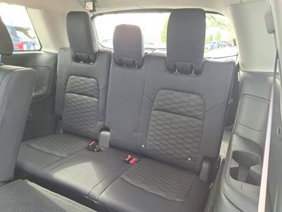 2023 Nissan Pathfinder S