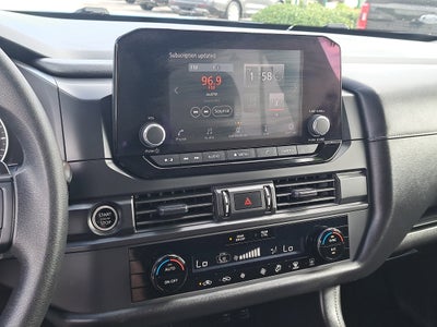 2023 Nissan Pathfinder S