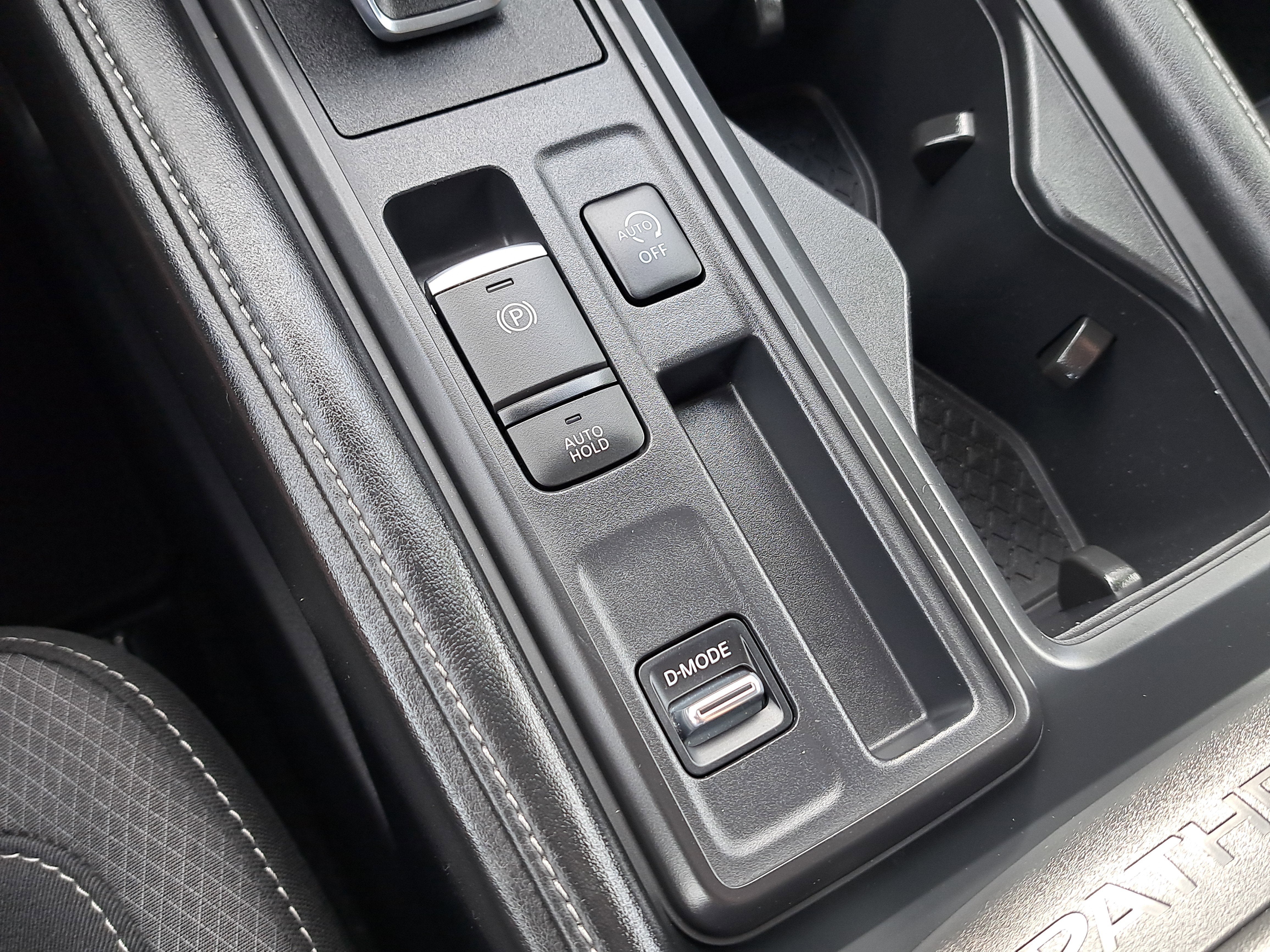 2023 Nissan Pathfinder S